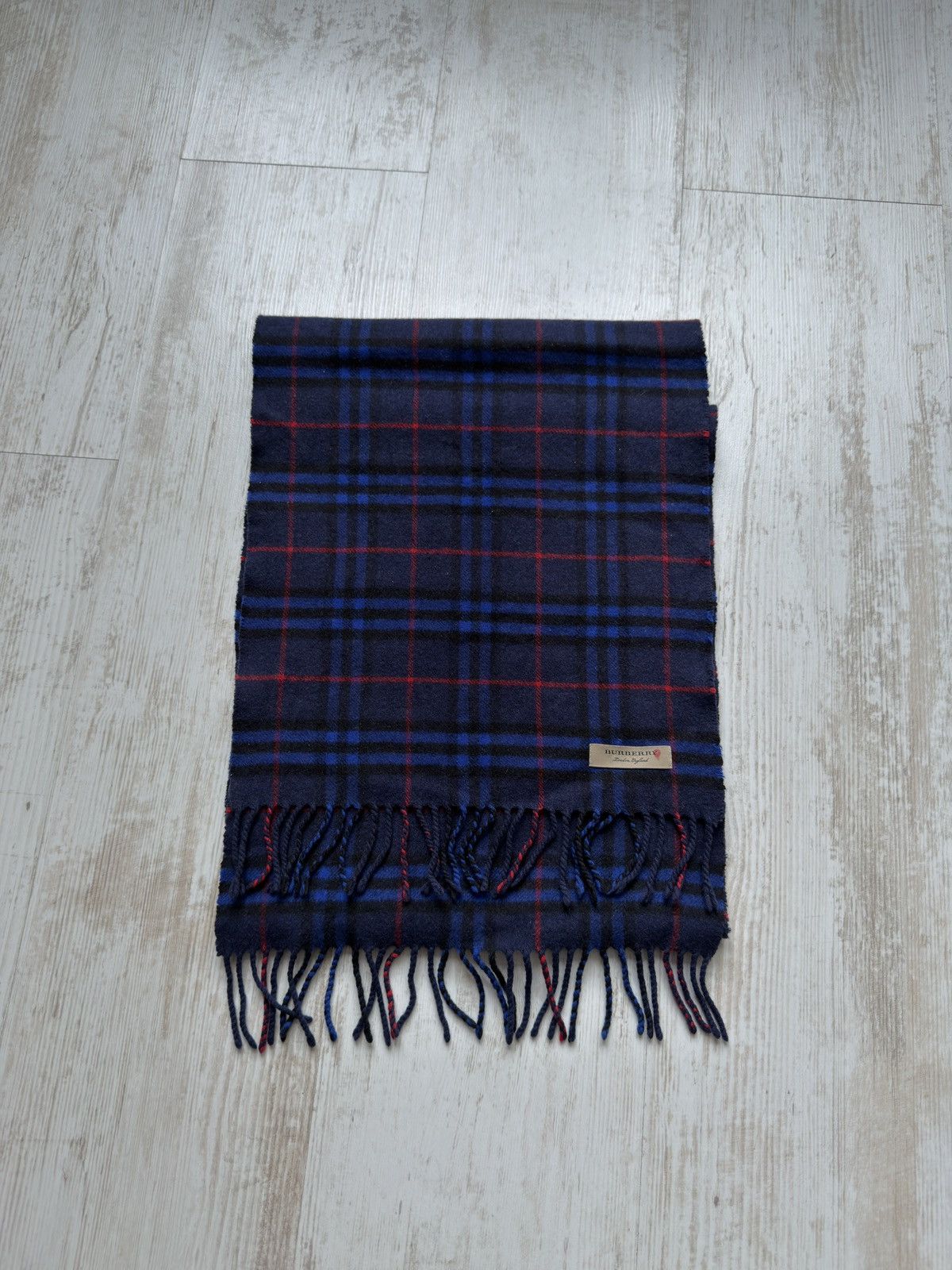 Burberry Burberry London Blue Plaid Wool Cashmere Scarf Nova Chek Size ONE SIZE - 1 Thumbnail