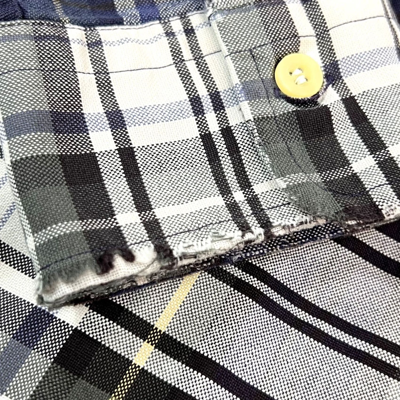 Brooks Brothers VINTAGE Brooks Brothers Dress Shirt Mens XL Green White Tartan Plaid Oxford OCBD Made in USA Shirt Mens XL Green White Tartan Plaid USA Size US XL / EU 56 / 4 - 6 Thumbnail