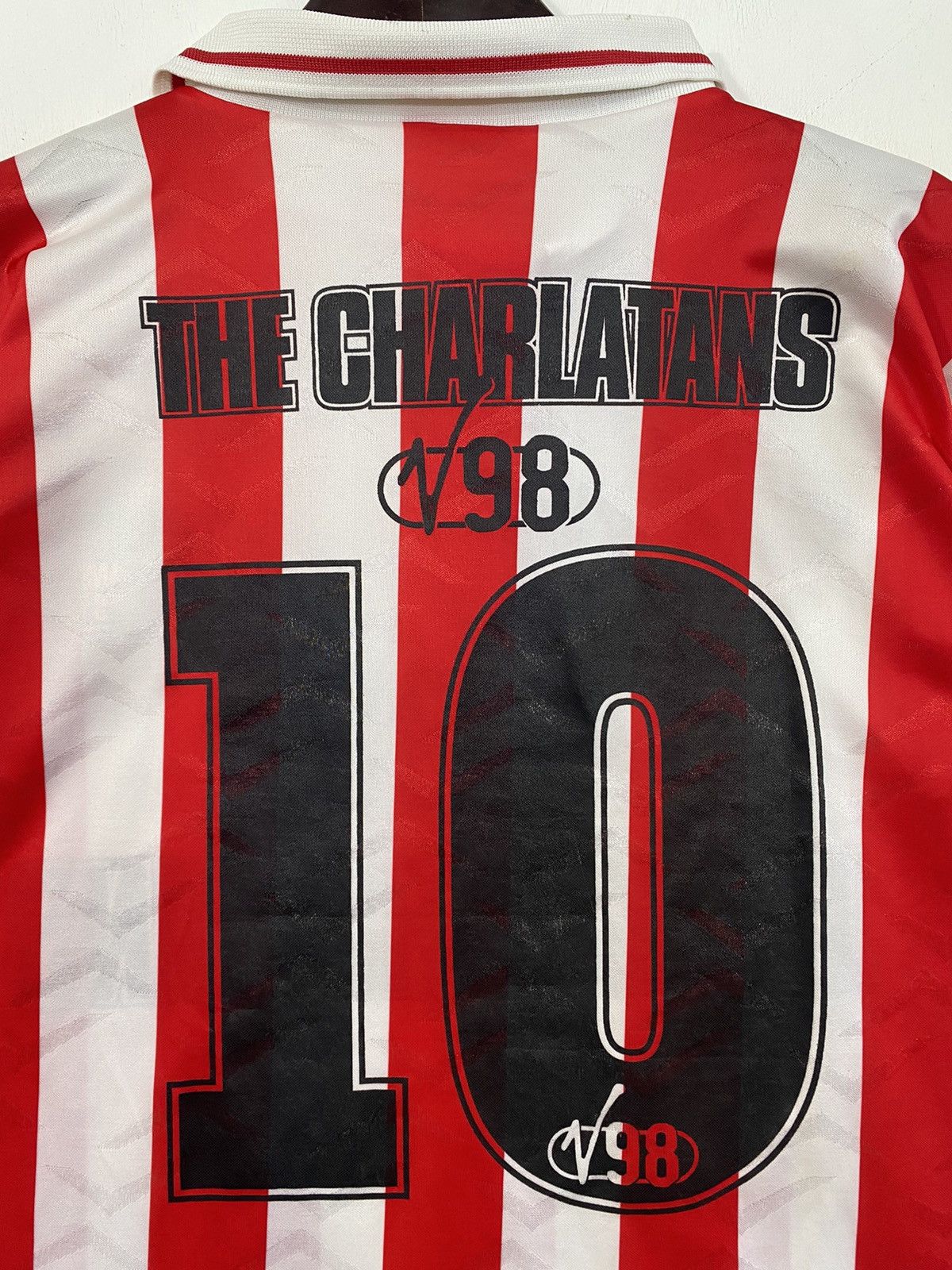 Band Tees 💥VINTAGE 90s THE CHARLATANS Britpop band jersey V98 shirt Size US L / EU 52-54 / 3 - 4 Thumbnail