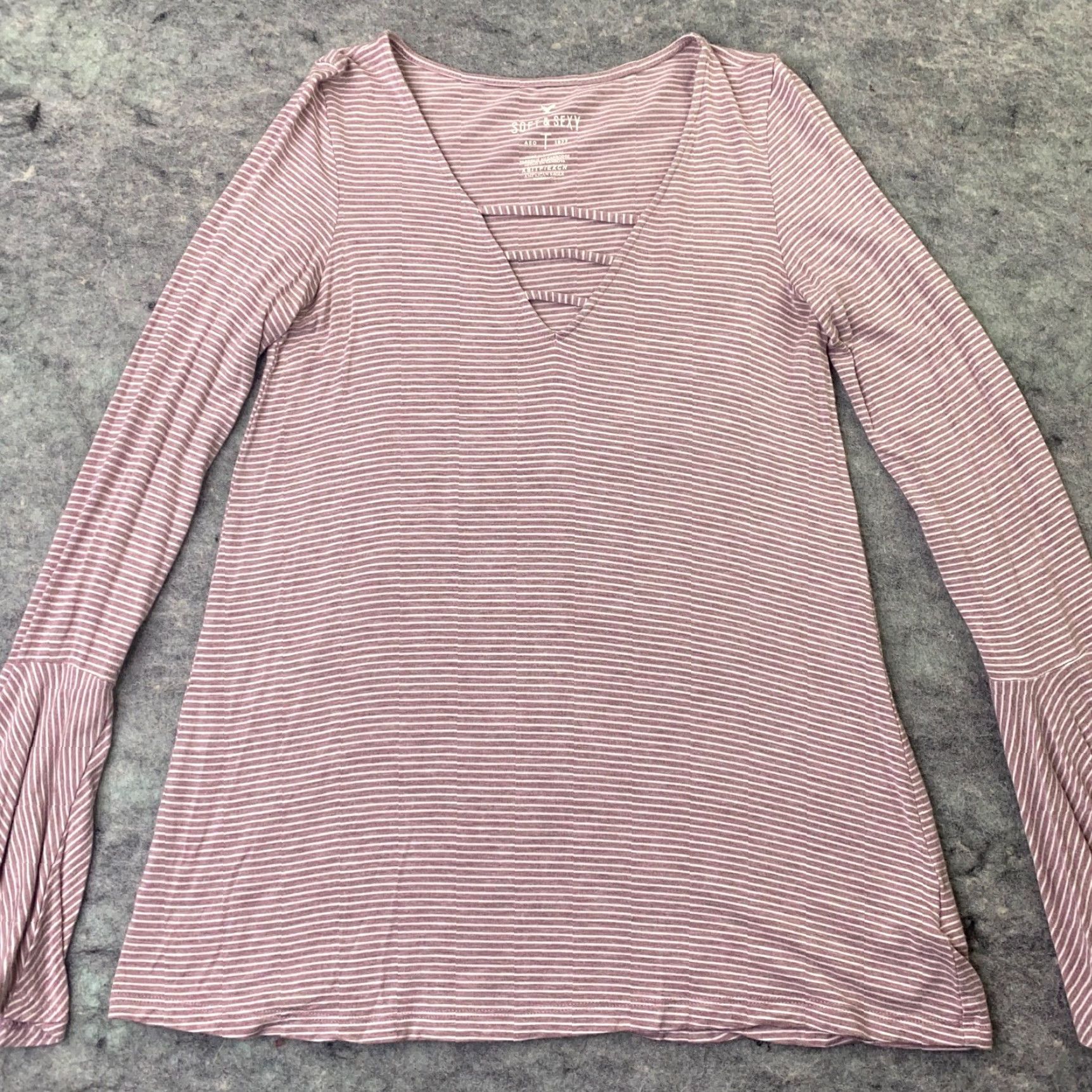 American Eagle Outfitters American Eagle Shirt Womens XS Pink Striped V-Neck Long Sleeve Flowy Soft & Sexy Size XS / US 0-2 / IT 36-38 - 2 Thumbnail