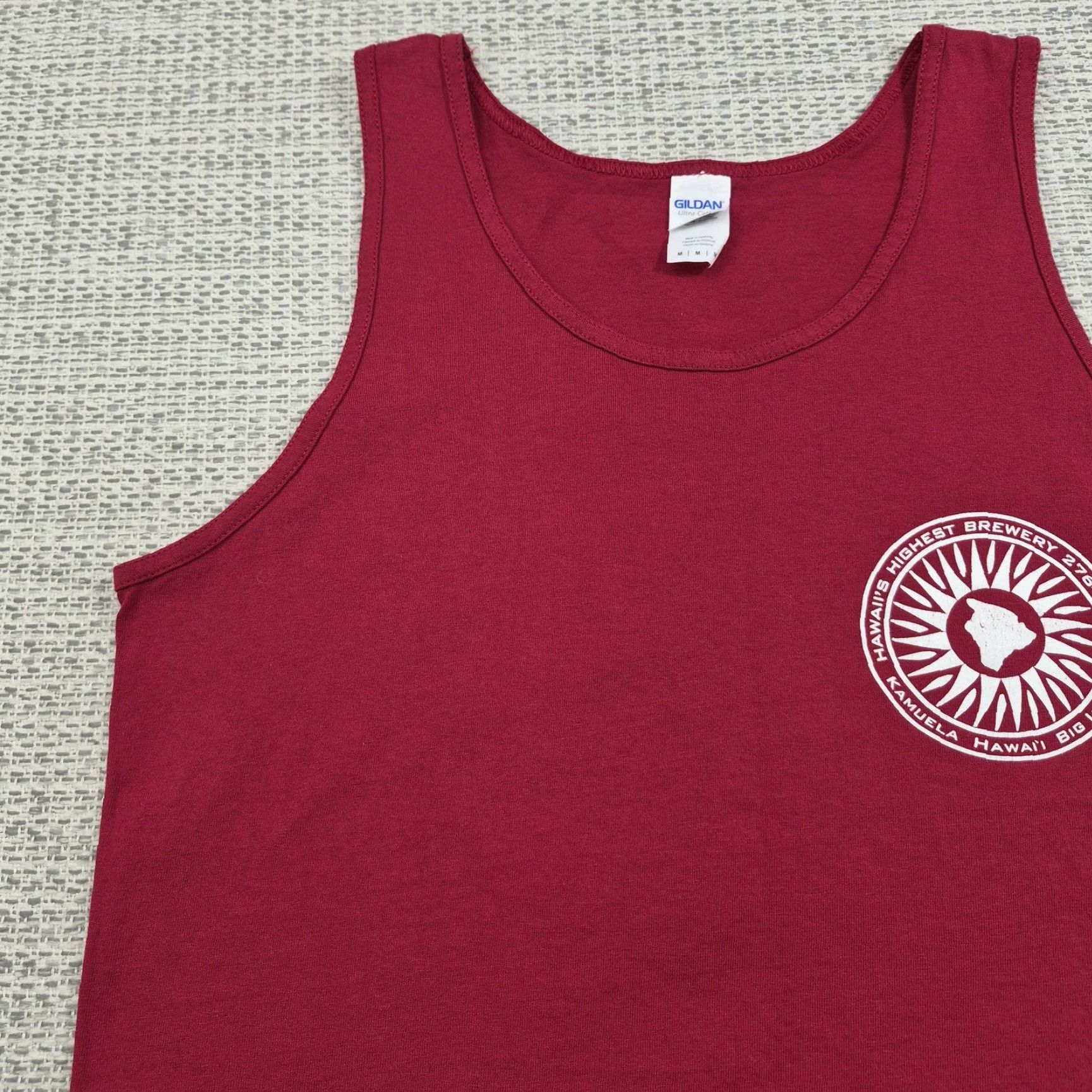 Gildan Big Island Brewhaus Tank Top Mens Medium Red Hawaii Brewery Beer Graphic Tee Size US M / EU 48-50 / 2 - 5 Thumbnail