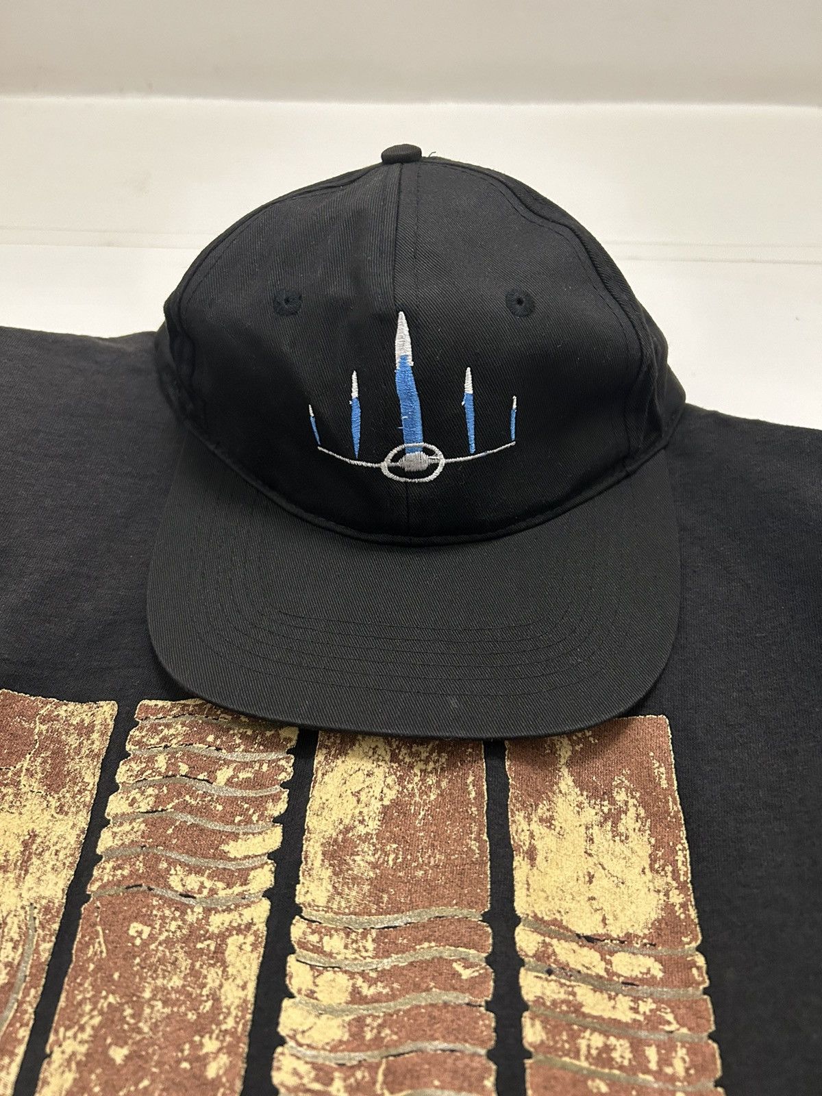 Hanes × Vintage Hat + Tshirt Vintage Original The Fifth Element 1997 Size US L / EU 52-54 / 3 - 10 Thumbnail