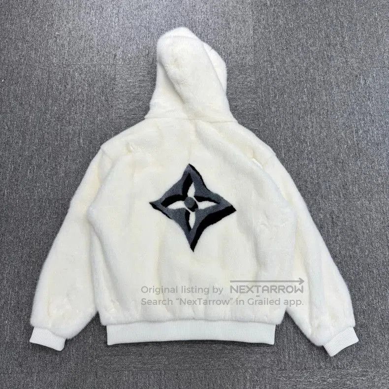 Louis Vuitton Louis Vuitton Mink Fur Jacket . Size US L / EU 52-54 / 3 - 5 Thumbnail