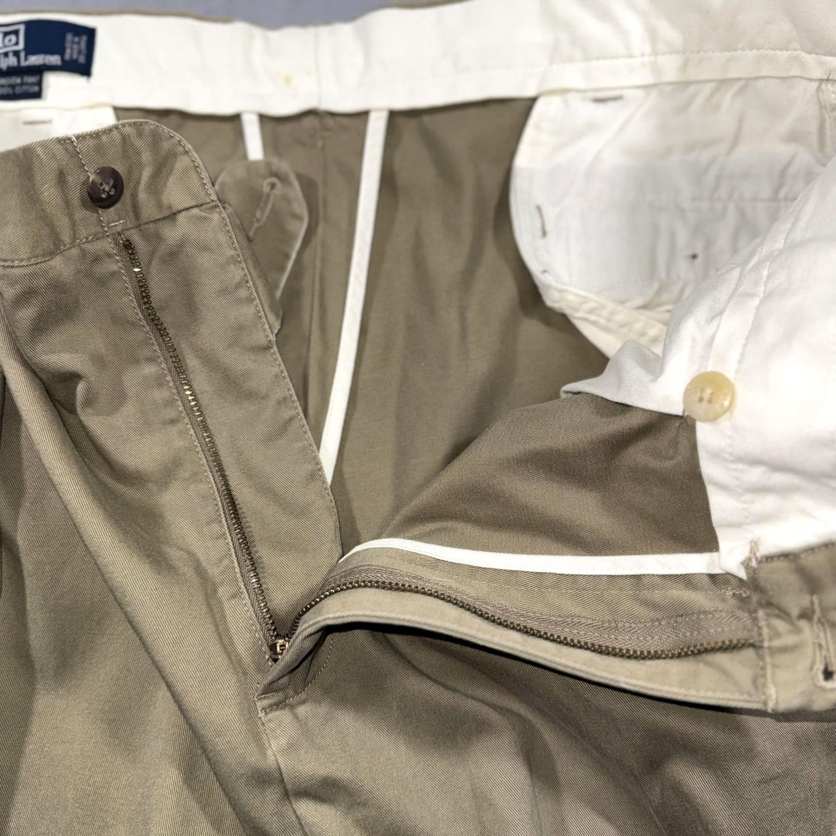 Polo Ralph Lauren VINTAGE Polo Ralph Lauren Andrew Pants Mens 38x32 Beige Pleated Cotton Chino Classic Fit Pants Size US M / EU 48-50 / 2 - 5 Thumbnail