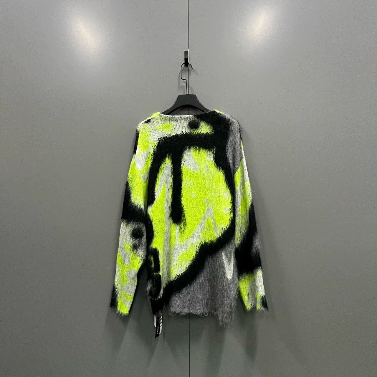 Givenchy Givenchy Graffiti Knit Sweater Size US XL / EU 56 / 4 - 3 Thumbnail