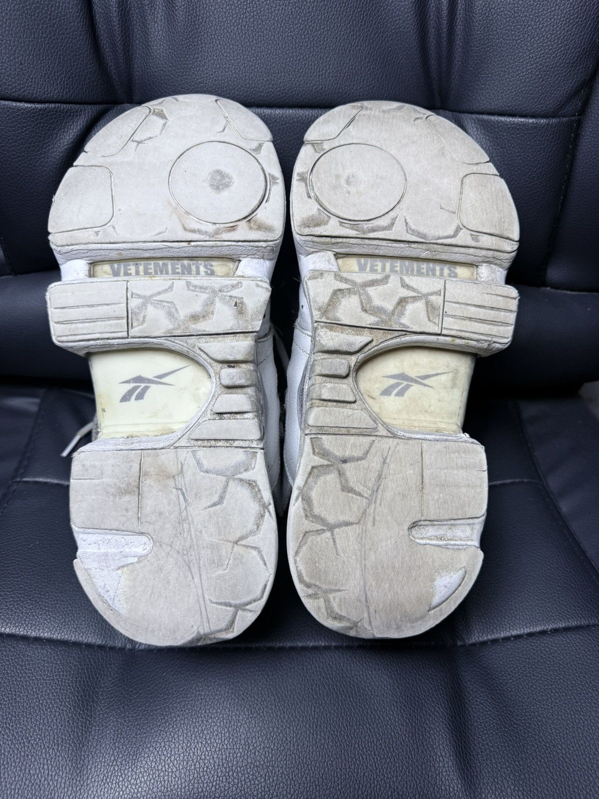 Vetements VETEMENTS x REEBOK Instapump 40.5Eu Size US 8 / EU 41 - 5 Thumbnail