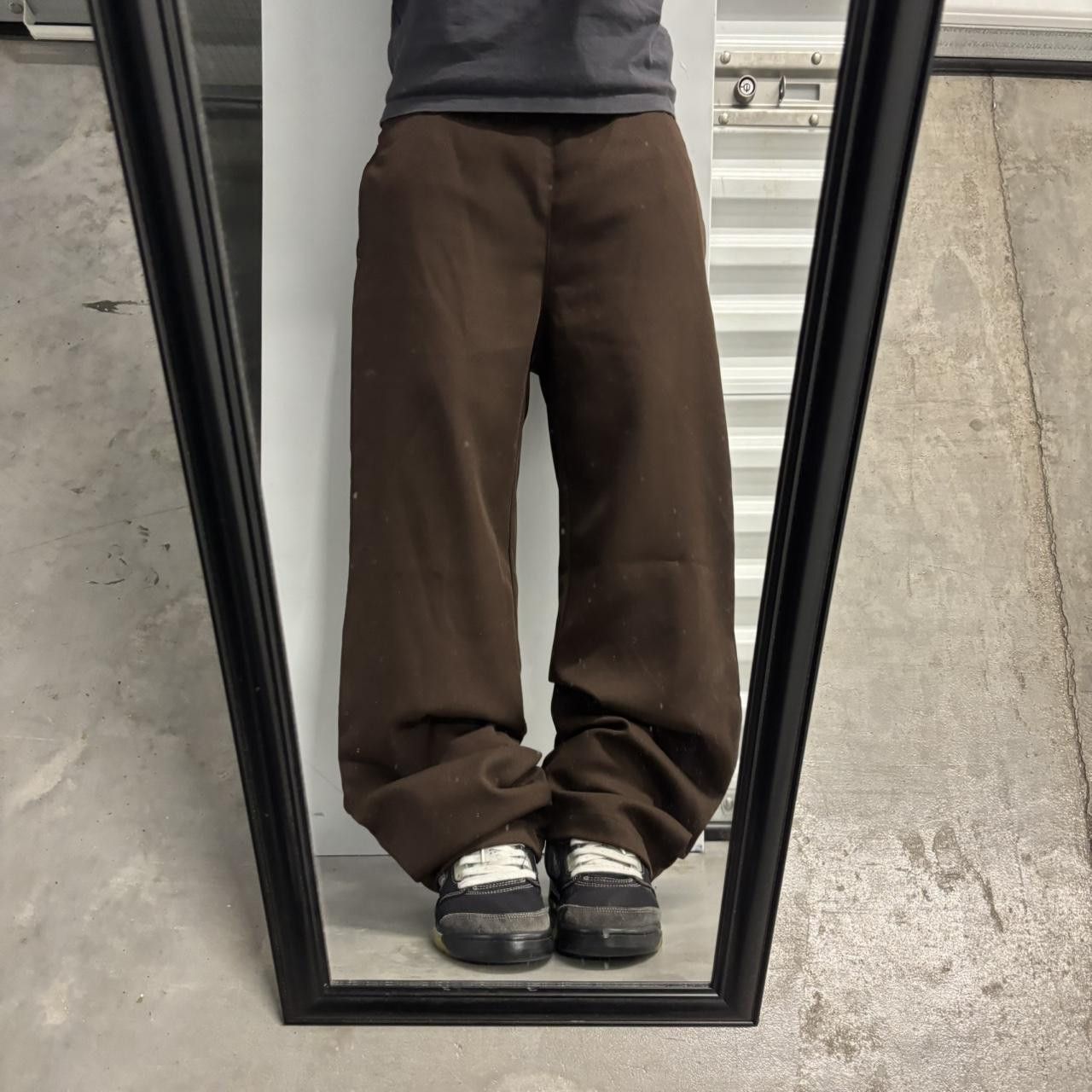 Vintage Crazy Vintage Y2K/2000s Baggy Brown Essential Loose Fit Skater Pants! Size M Size US 32 / EU 48 - 1 Thumbnail