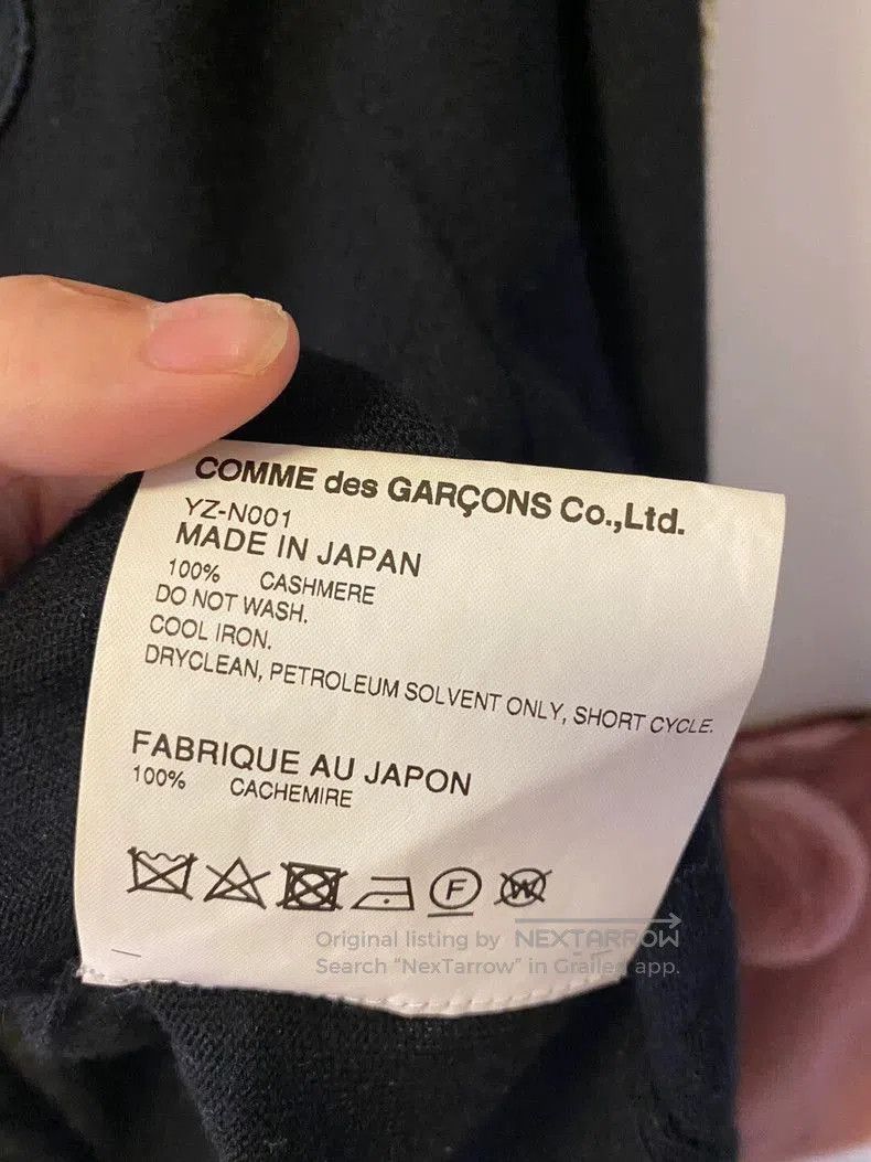 Comme des Garcons Play CDG Black Heart Cashmere Sweater. Size US M / EU 48-50 / 2 - 5 Thumbnail