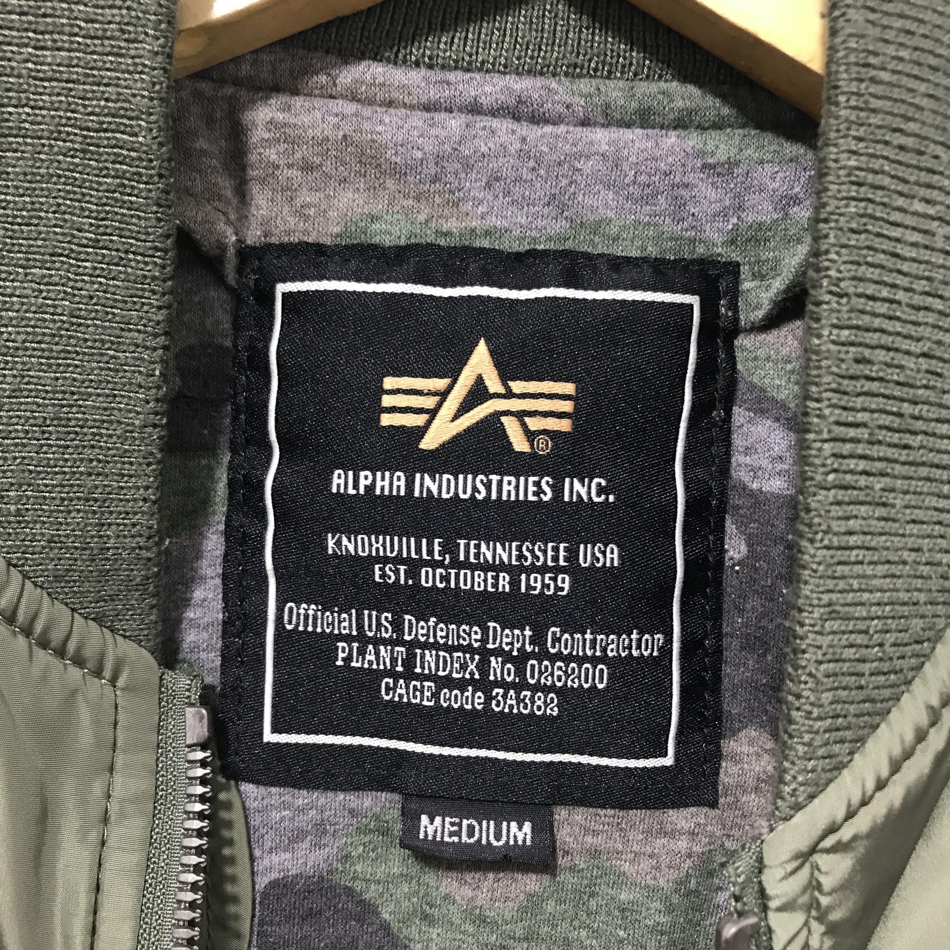 Alpha Industries VTG Alpha Industries MA-1 Bomber Size M / US 6-8 / IT 42-44 - 3 Thumbnail