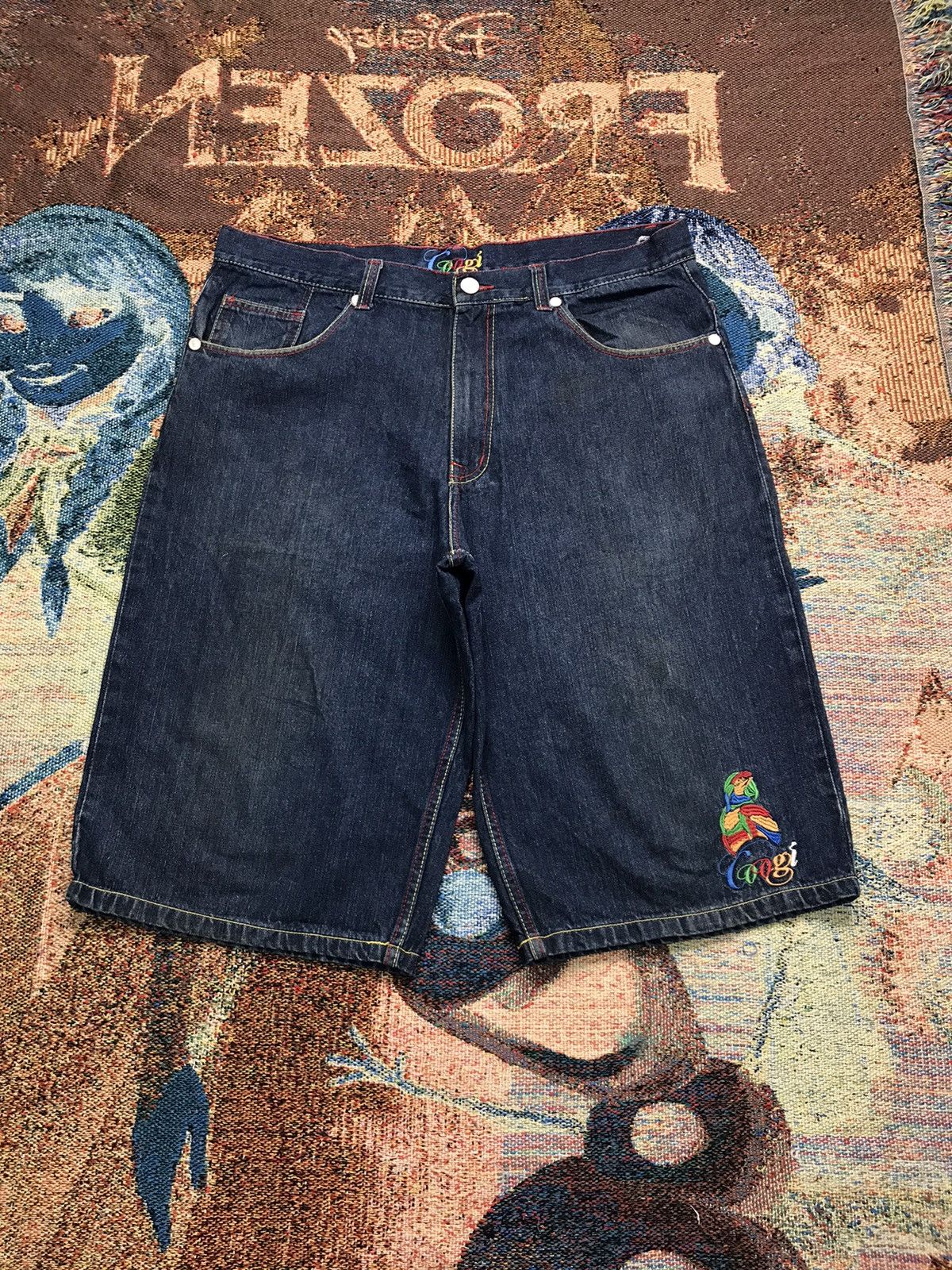 Coogi Vintage Coogi crazy bird embroidered denim jort Size US 40 / EU 56 - 2 Thumbnail