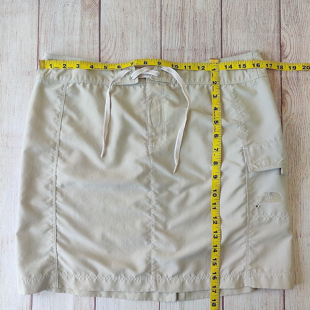 The North Face The North Face active mini skirt sz 8 Size 30" / US 8 / IT 44 - 4 Thumbnail