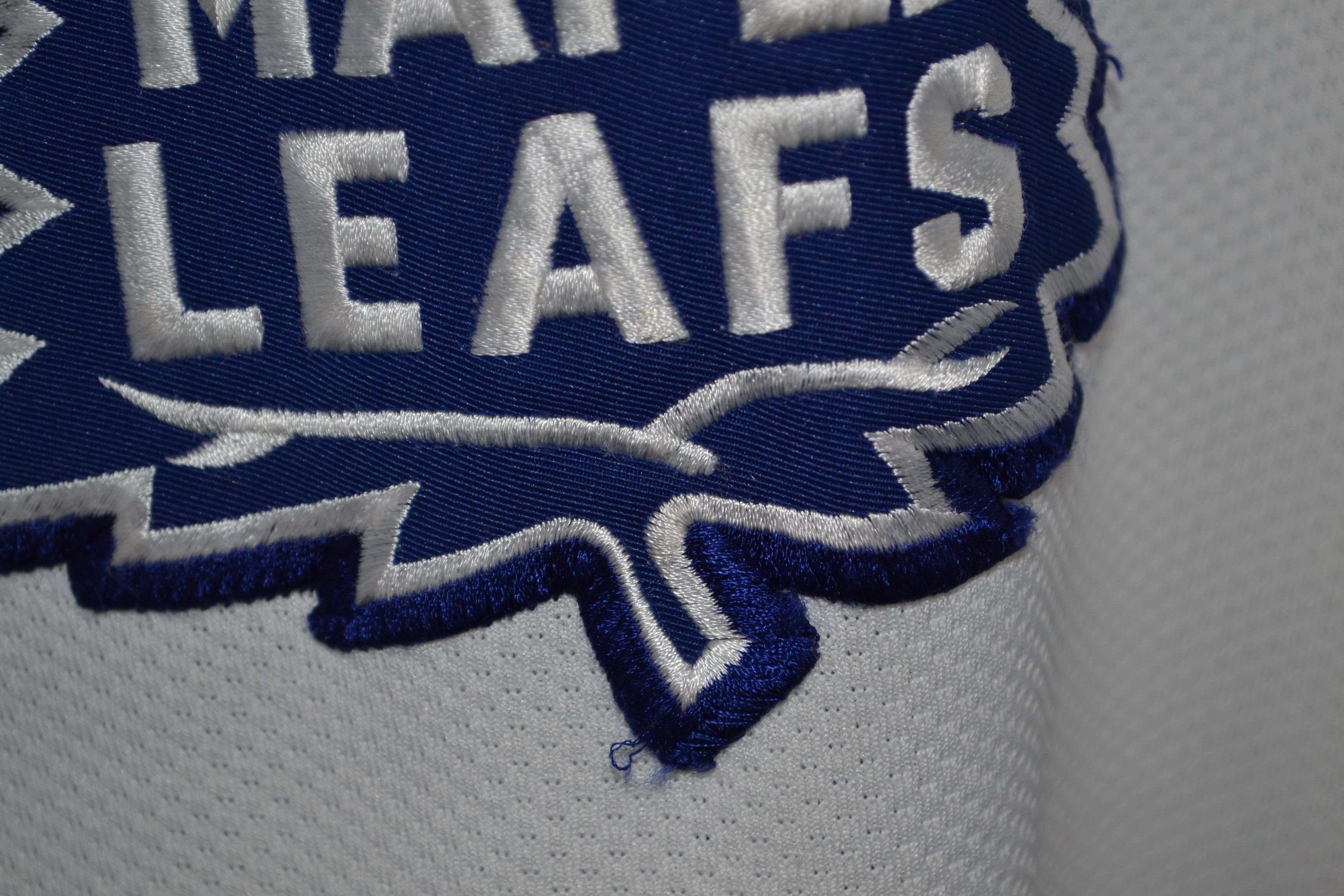 Starter Toronto Maple Leafs 1990s Starter Jersey #10 M size Size US M / EU 48-50 / 2 - 8 Thumbnail