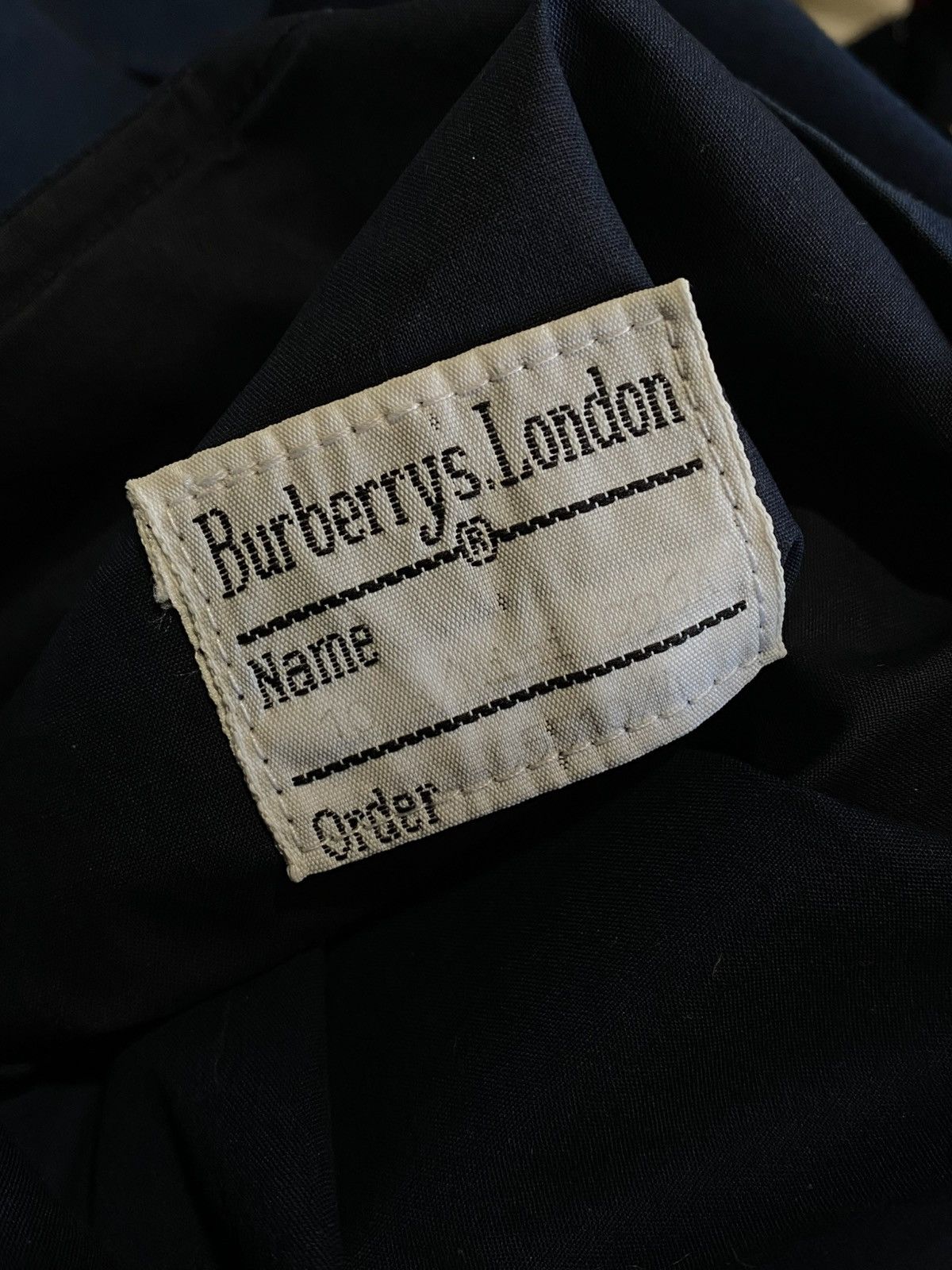 Burberry Vintage 1990s Burberry’s Navy Coat Jacket Japanese Vibes Size US M / EU 48-50 / 2 - 17 Thumbnail