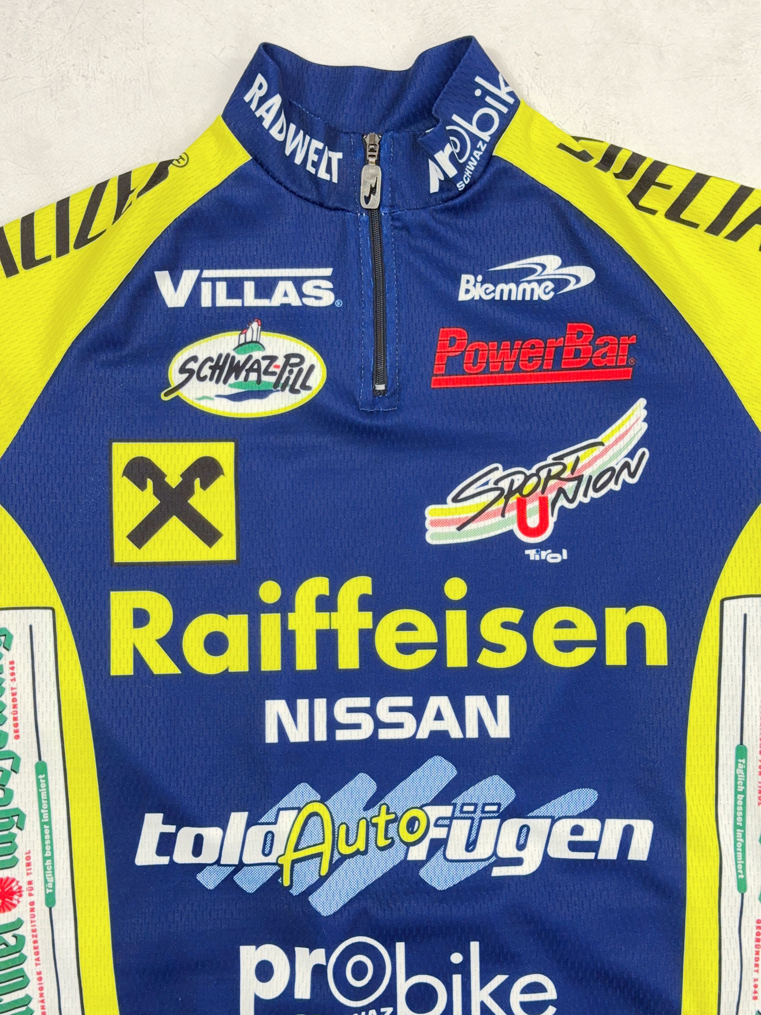 Vintage Vintage Biemme Cycling Jersey Raiffeisen Nissan Size US M / EU 48-50 / 2 - 3 Thumbnail