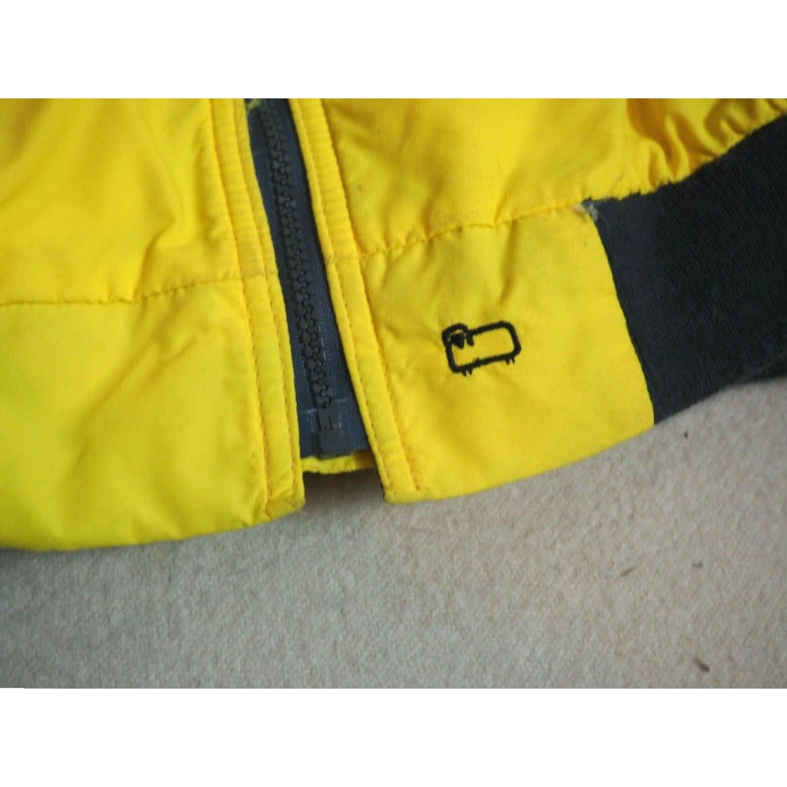Vintage VTG Woolrich Jacket Womens Outdoor S Yellow 90s USA Made Nylon Zip Bomber Woolrich Womens Jacket Outdoor Yellow 1990s USA Made VTG Size S / US 4 / IT 40 - 3 Thumbnail