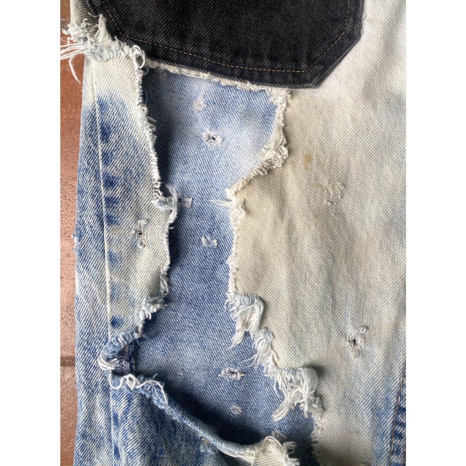 Levi's VINTAGE Levi's 506 Harley Davidson Jeans 32x30 Distressed USA Jeans Men 90s Western, 5-Pocket, Regular Fit, Blue, Denim, Levi's, USA, 90s, Preppy Size US 32 / EU 48 - 6 Thumbnail