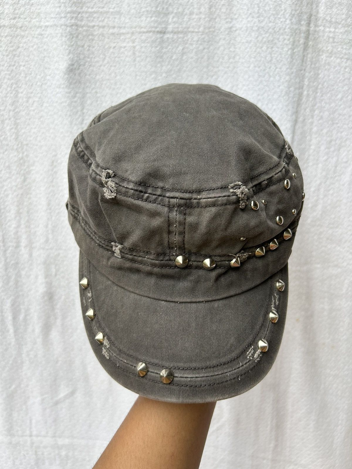 If Six Was Nine × Japanese Brand × Le Grande Bleu (L.G.B.) Distressed studded gothic style hats Size ONE SIZE - 4 Thumbnail
