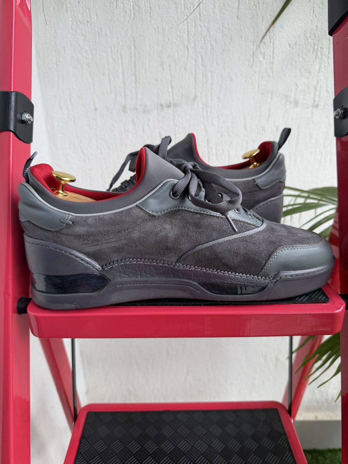 Christian Louboutin Aurelien suede trainers Size US 11 / EU 44 - 13 Thumbnail