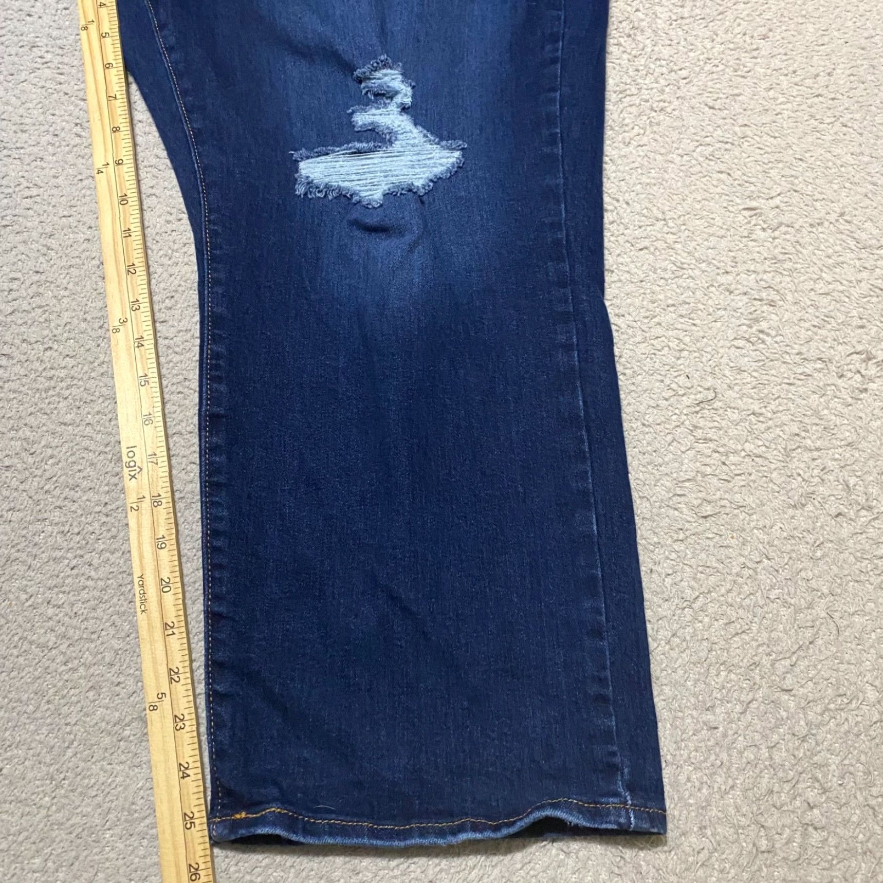 Levi's Levi's Jeans Womens 22W Plus Blue Denim Ribcage Straight Ankle Dark Distressed Size 40" / US 18 - 6 Thumbnail