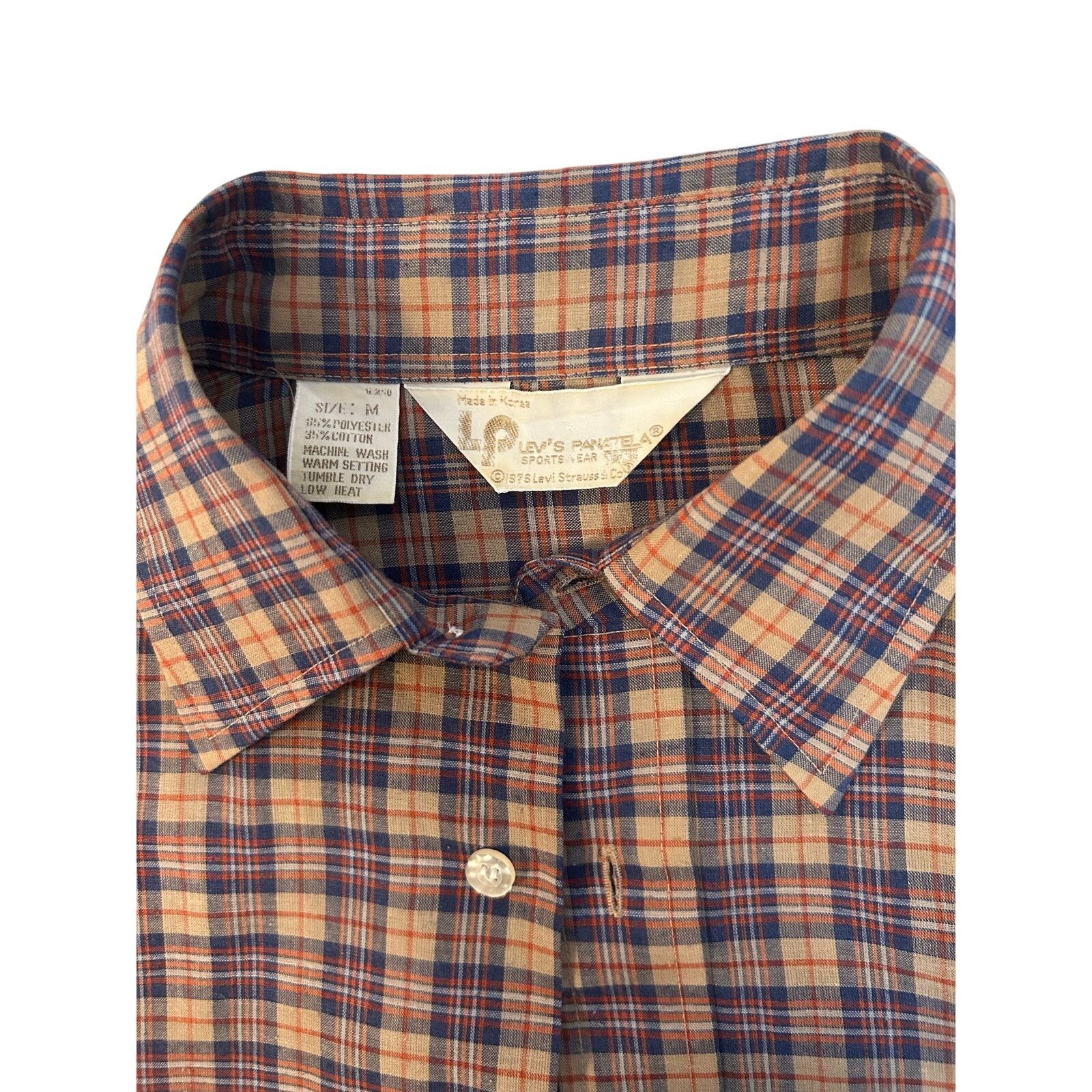 Levi's Vintage Levi’s Button Down Men’s Shirt Size M Size US M / EU 48-50 / 2 - 2 Thumbnail