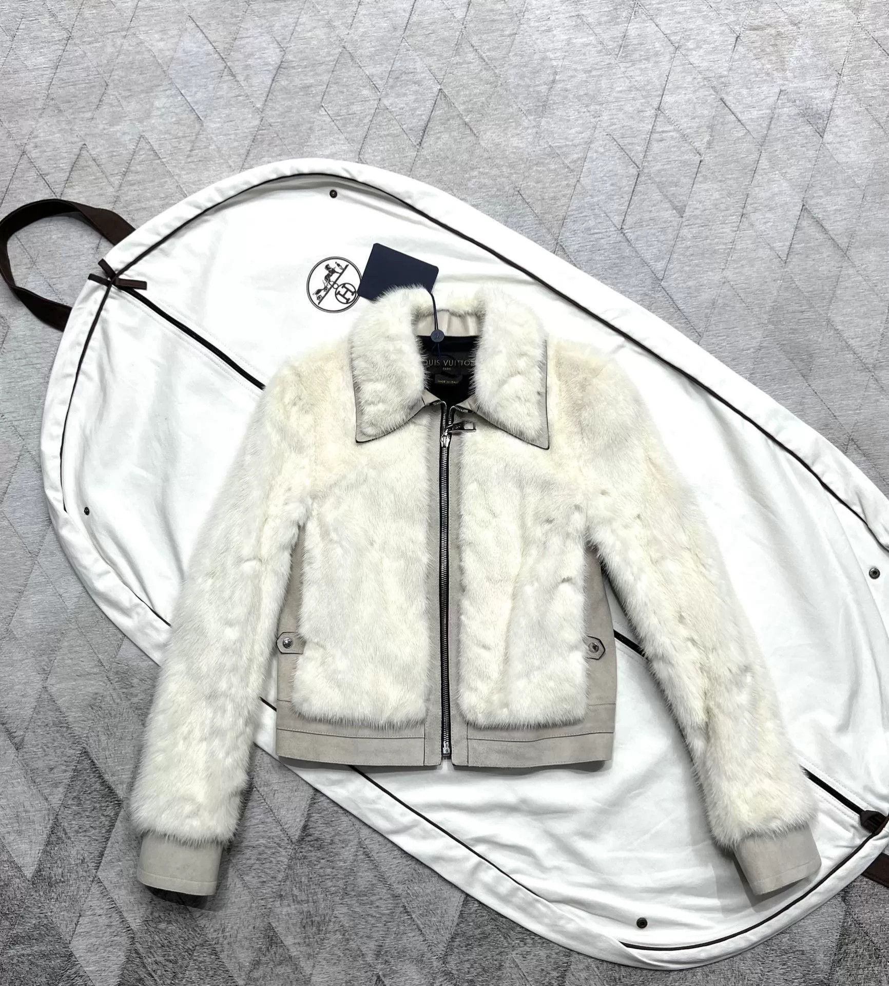 Louis Vuitton LV Women's Mink Fur Coat Size XXS / US 00 / IT 34 - 1 Thumbnail