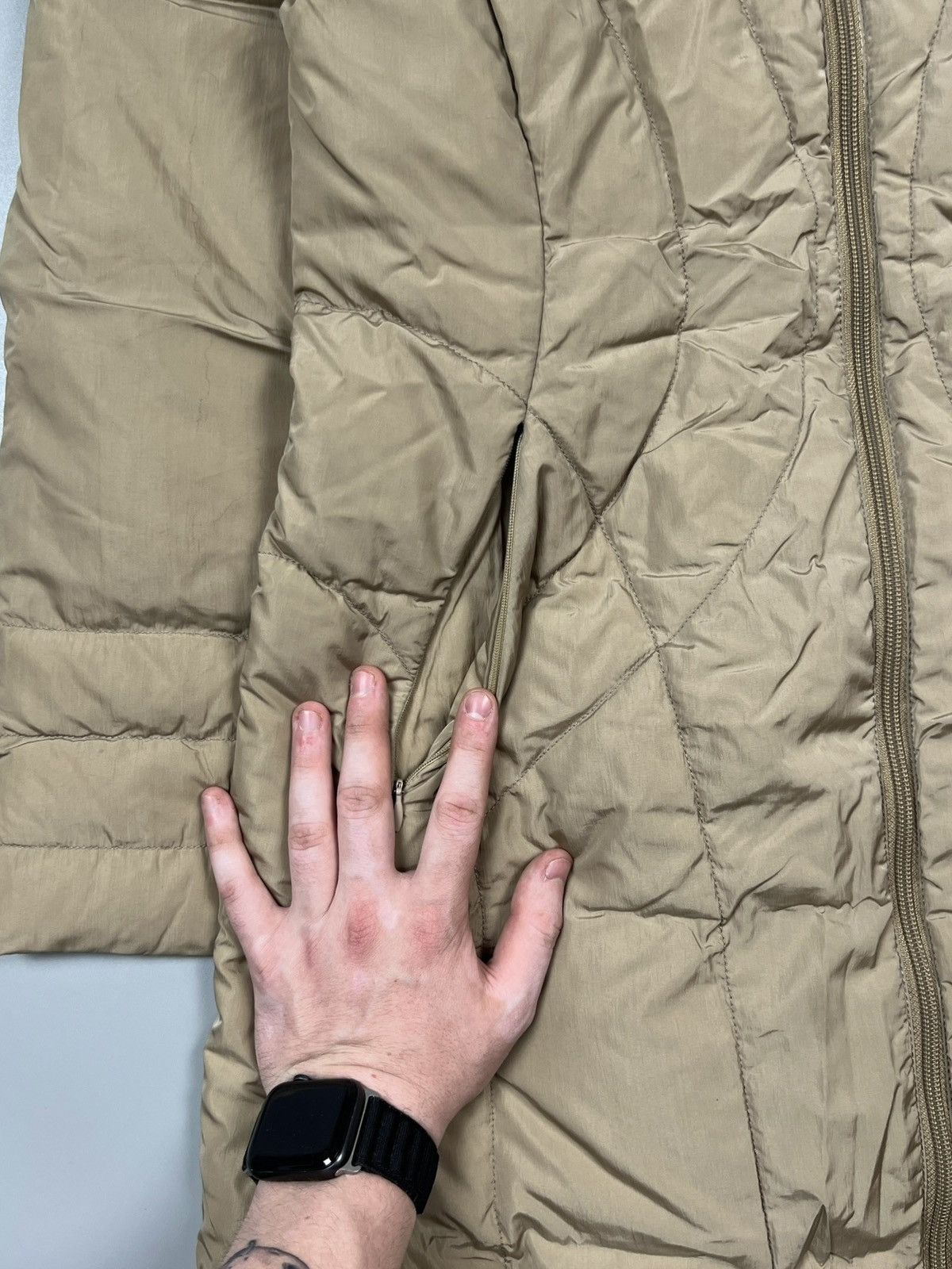 Moncler Moncler Beige Down Coat (Y0378) Size S / US 4 / IT 40 - 3 Thumbnail