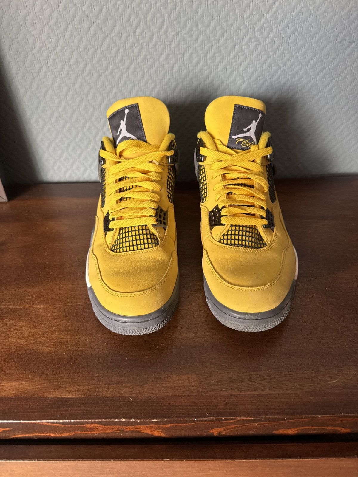 Jordan Brand Jordan 4 Retro Lightning 11 US Size US 11 / EU 44 - 4 Thumbnail