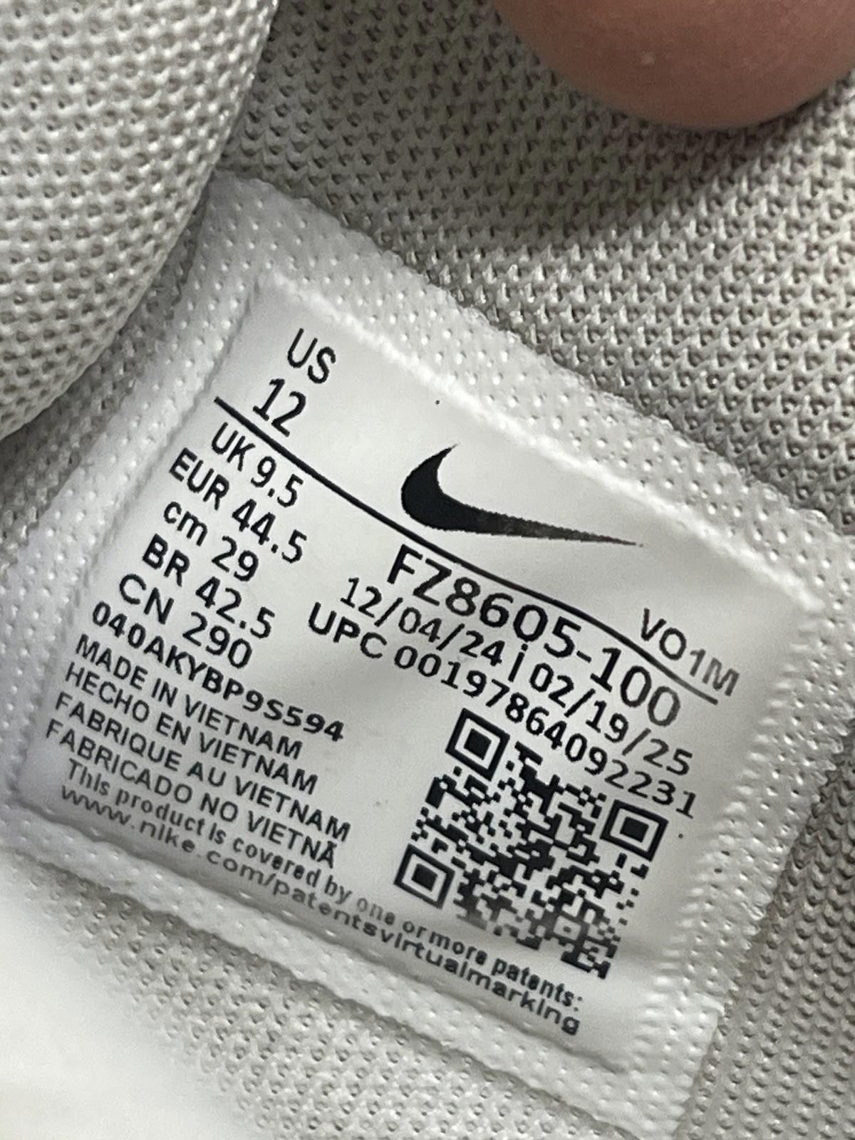 Nike Nike A One OG Pearl Womens Size 12 Aja Wilson Basketball Size US 12 / IT 42 - 10 Thumbnail