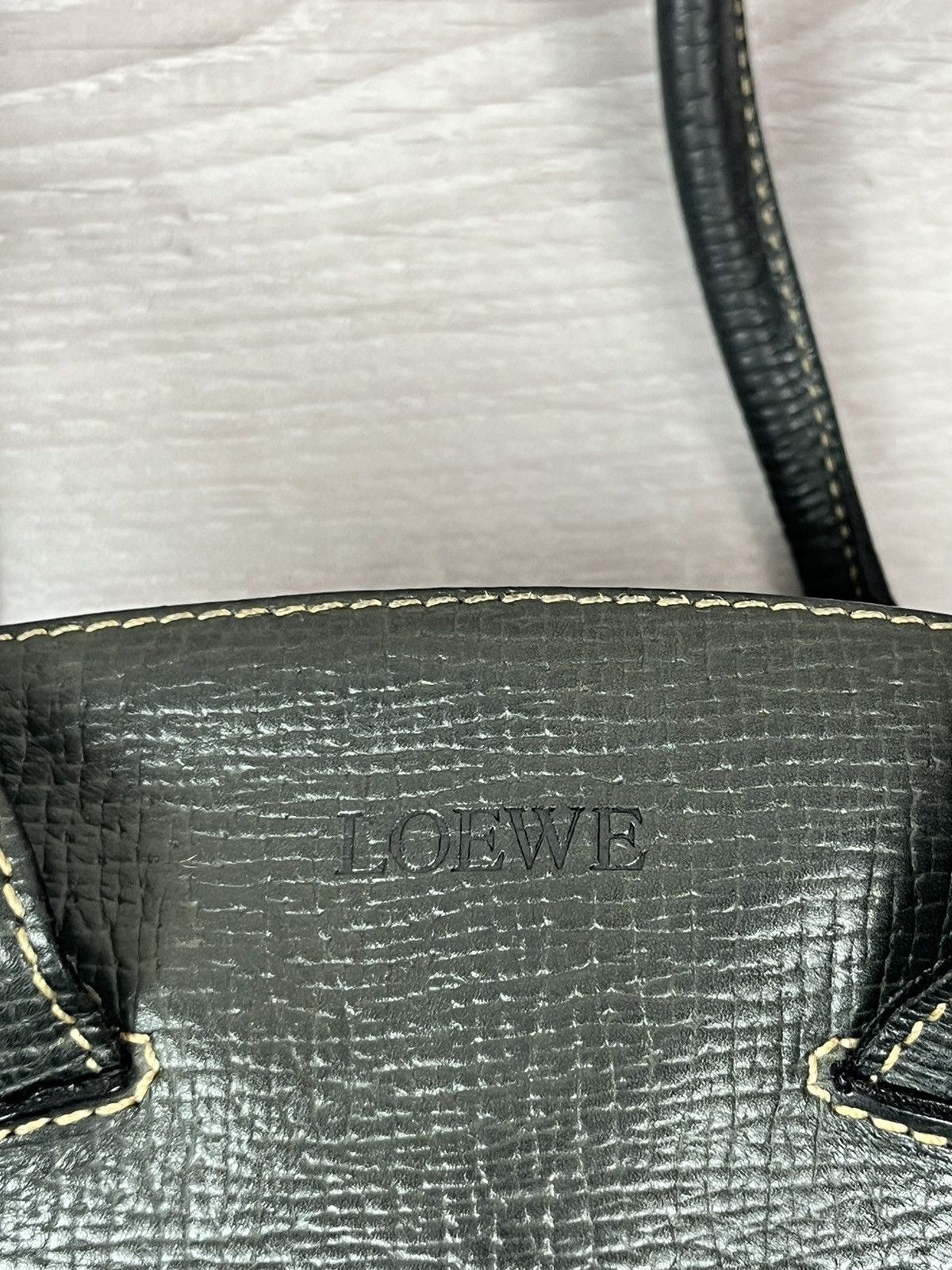 Loewe Loewe Vintage 80s Luxury Leather Shoulder Bag Womens Size ONE SIZE - 6 Thumbnail