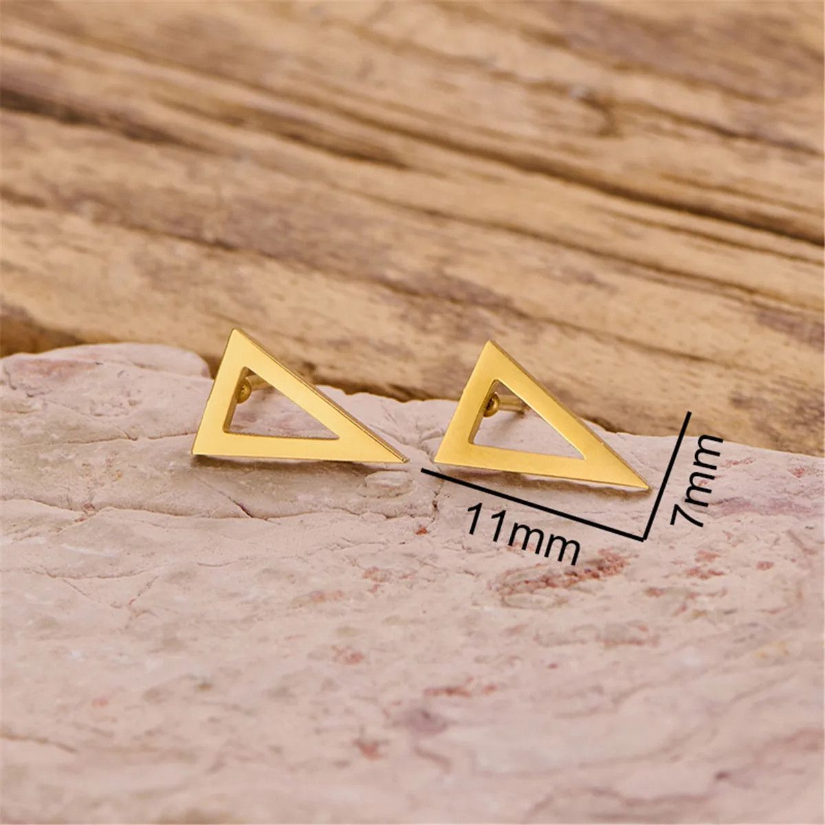 Jewelry Classic Triangular Mini Stud Earrings Charm Earring Gift Size ONE SIZE - 3 Thumbnail
