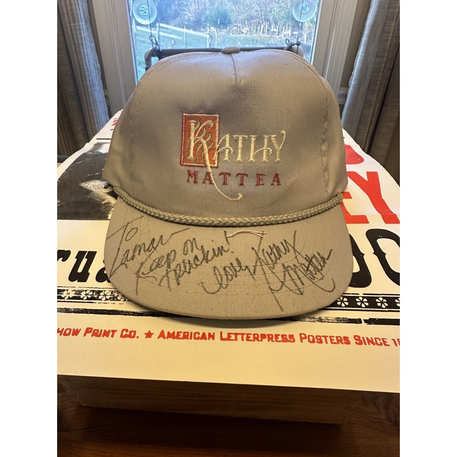 Other SIGNED KATHY MATTEA Vintage Baseball Hat Autograph RARE Read Size ONE SIZE - 1 Thumbnail