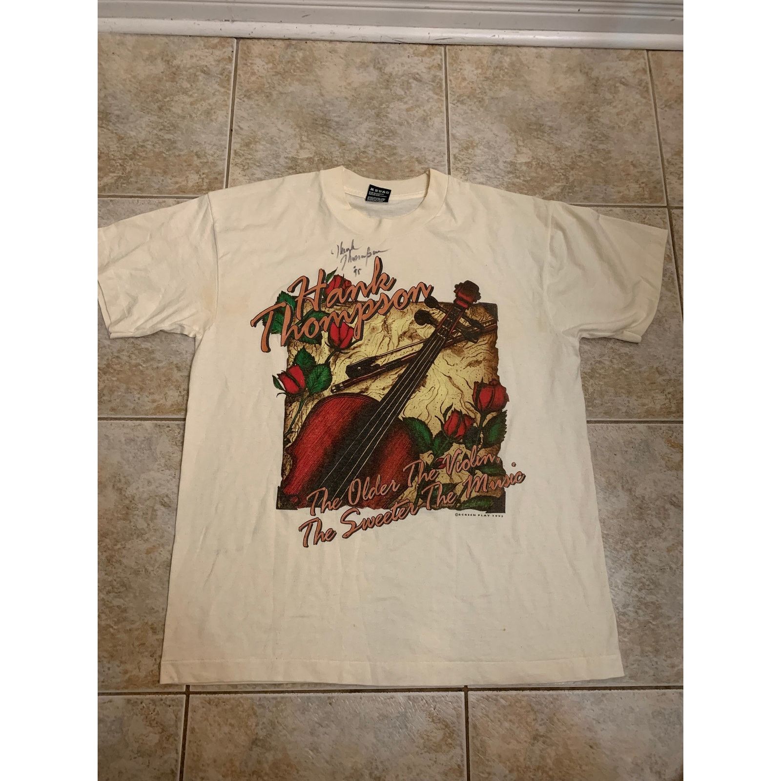 Other Vintage hank thompson autographed T shirt size large Size US L / EU 52-54 / 3 - 1 Thumbnail