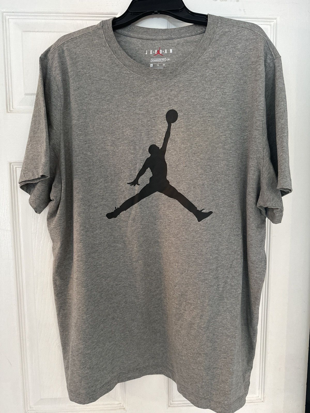 Jordan Brand Authentic Air Jordan classic Michael Jordan basketball shot Size US XL / EU 56 / 4 - 1 Thumbnail