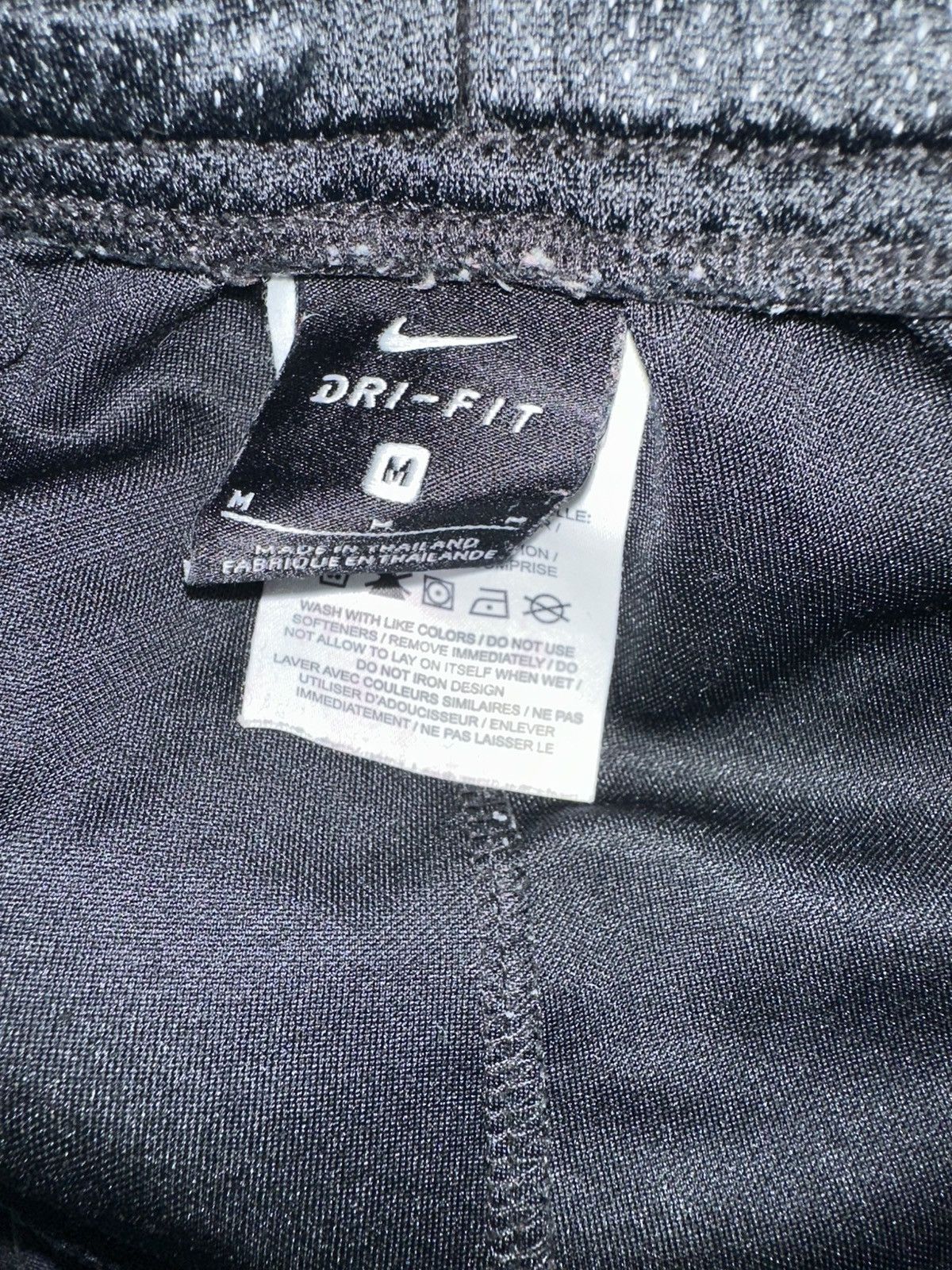 Nike Nike dri Fit black and white running shorts size medium Size 25" / US 0 / IT 36 - 3 Thumbnail