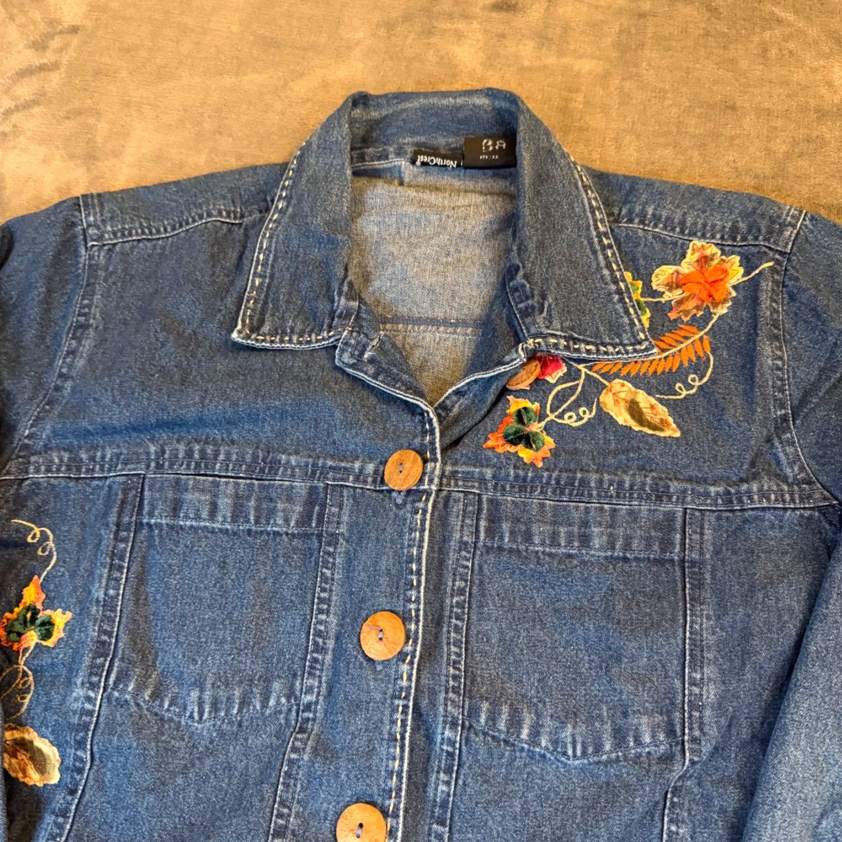 Denime VINTAGE Northcrest Denim Jacket Floral Embroidered Button Front Womens Size 22/24 Size 3XL / US 20-22 - 2 Thumbnail