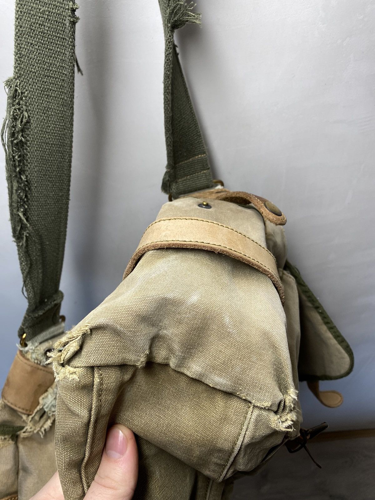 Japanese Brand × Vintage Vintage Like Diesel Military Army CrossBody Messenger Bag Size ONE SIZE - 11 Thumbnail