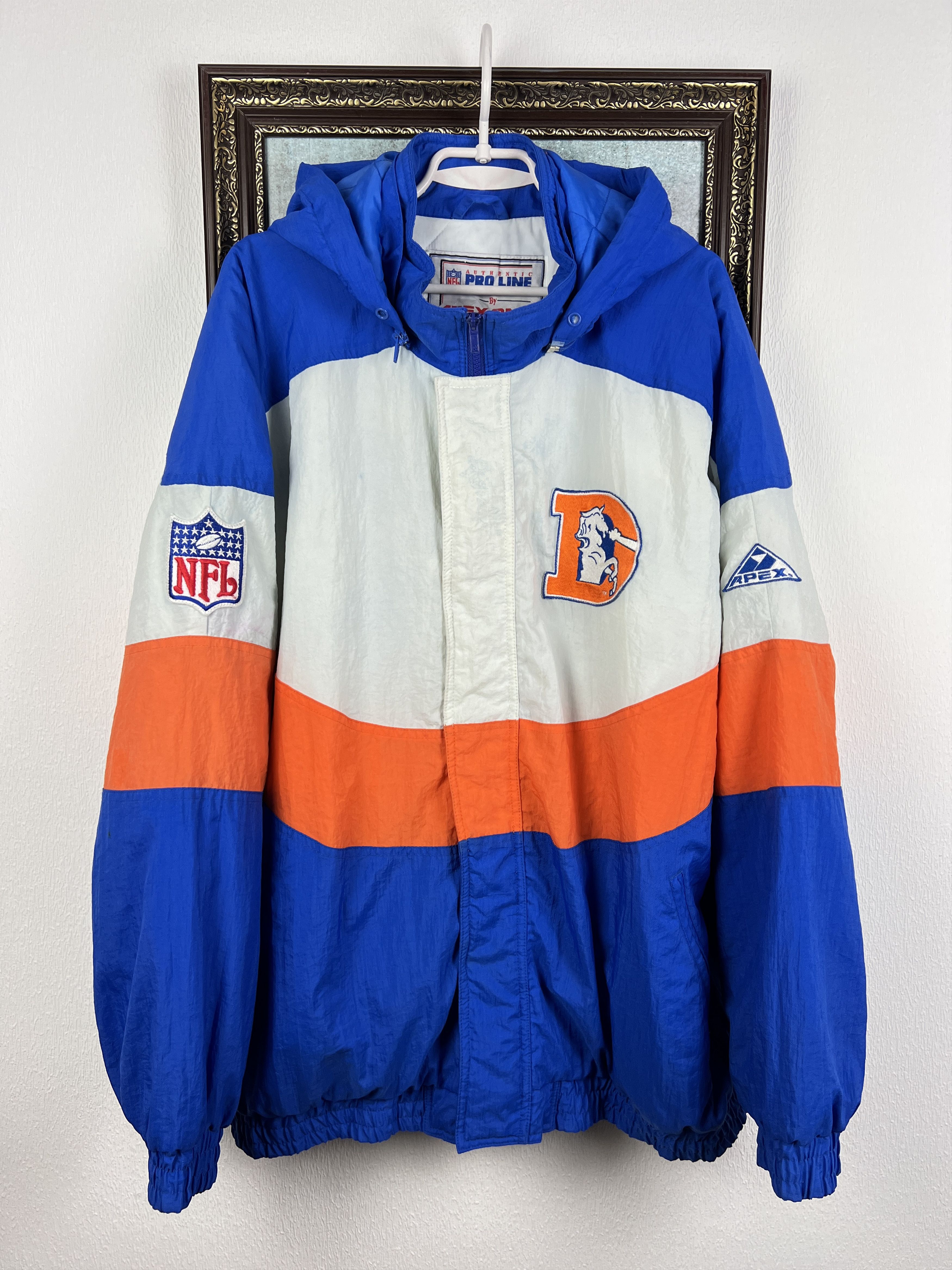 Apex One Vintage 90's Denver Broncos Padded Jacket Bomber Hooded NFL Size US XL / EU 56 / 4 - 2 Thumbnail