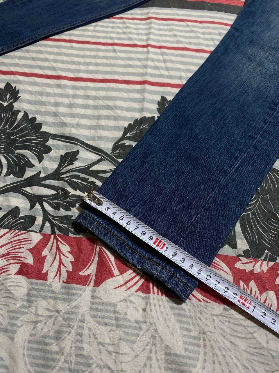 Levi's × Vintage vINTAGE Levi’s Retro Y2K Men`s Blue Denim Jeans Size US 32 / EU 48 - 10 Thumbnail