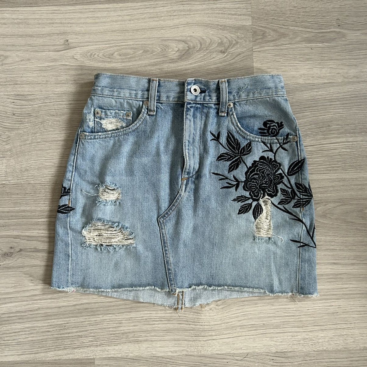 Rag & Bone Rag & Bone denim mini skirt size 24 Size 26" / US 2 / IT 38 - 1 Thumbnail