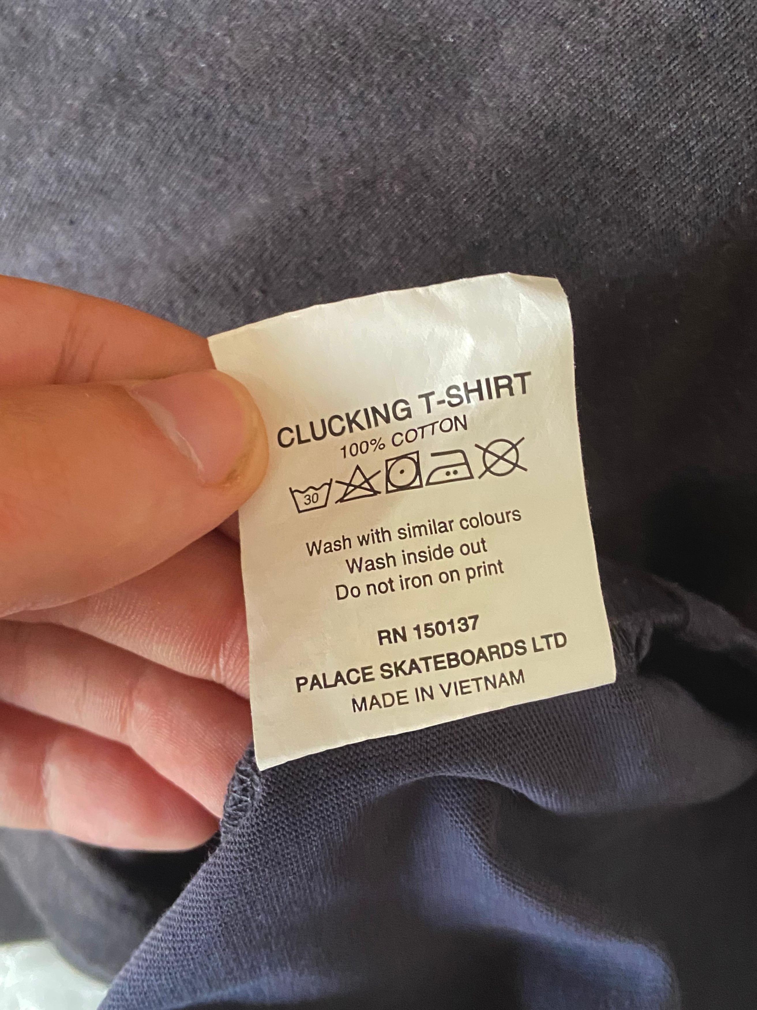 Palace Palace Skateboards A Clucking T-Shirt Navy Blue Size "S" Size US S / EU 44-46 / 1 - 8 Thumbnail