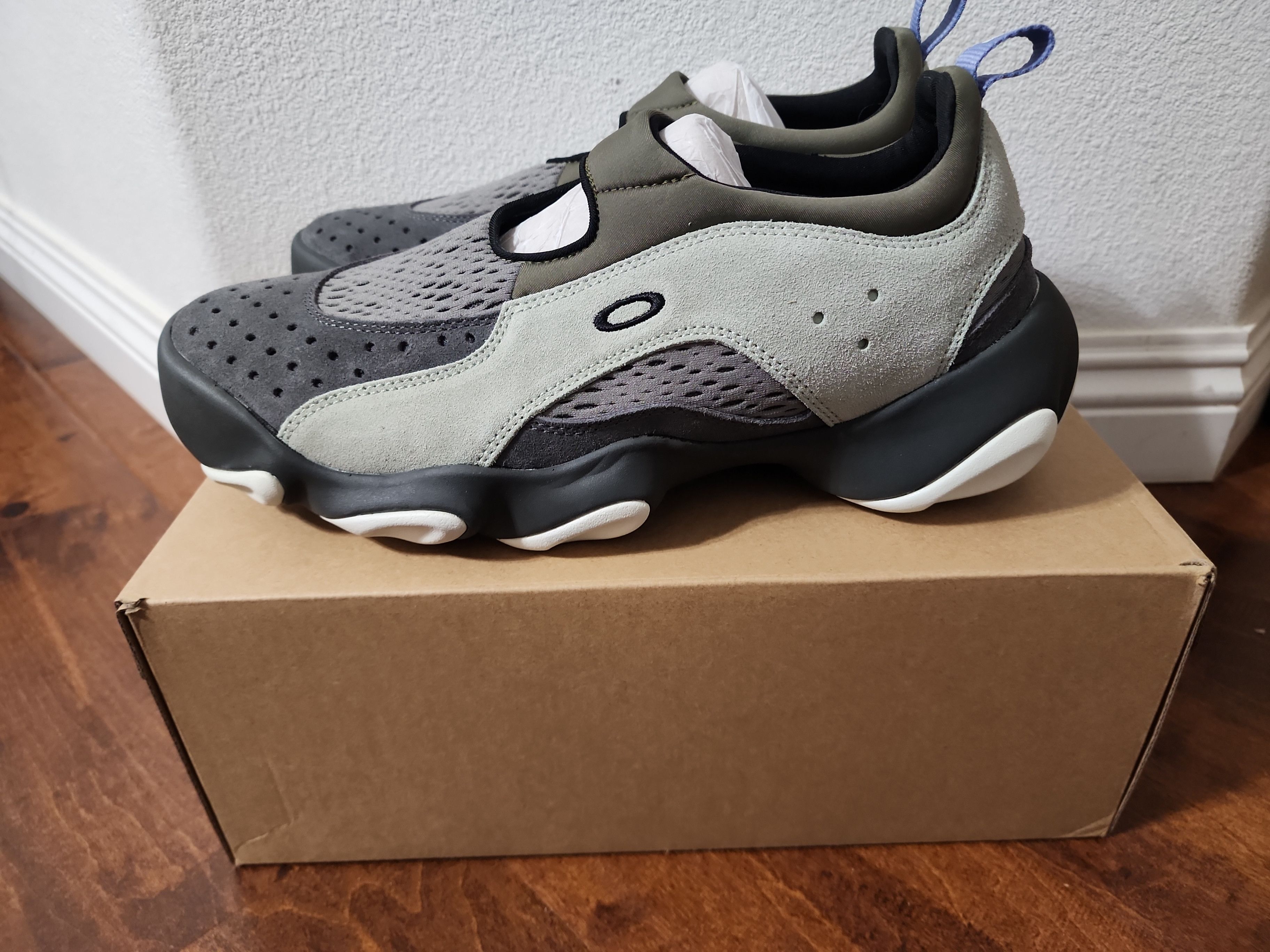 Brain Dead × Oakley Oakley Brain Dead Factory Team Flesh Sandal Iron Brown Grey Size US 12.5 / EU 45-46 - 4 Thumbnail