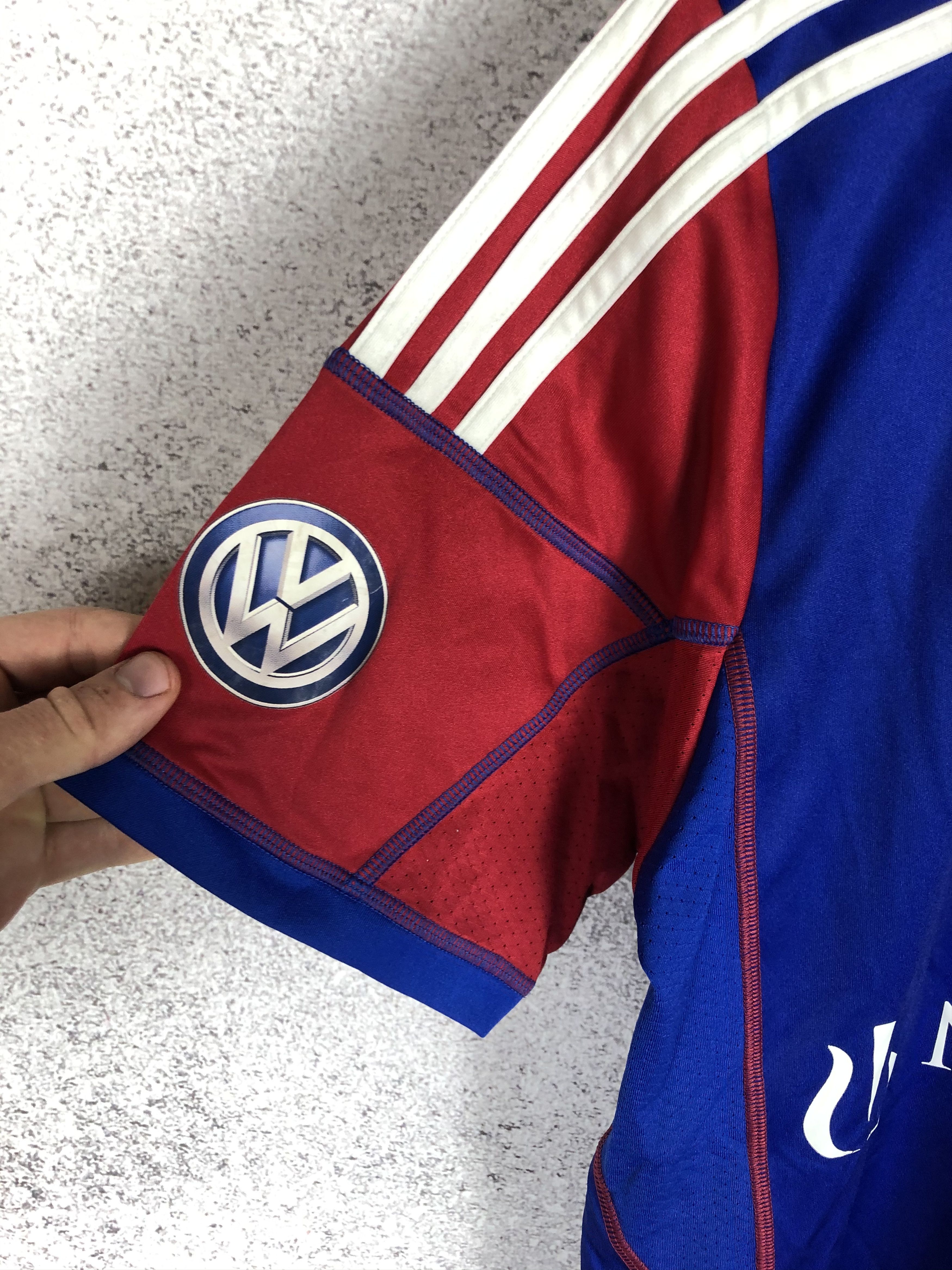 Vintage Adidas Basel 2013 2014 Home Soccer Jersey Football Shirt Size US S / EU 44-46 / 1 - 2 Thumbnail