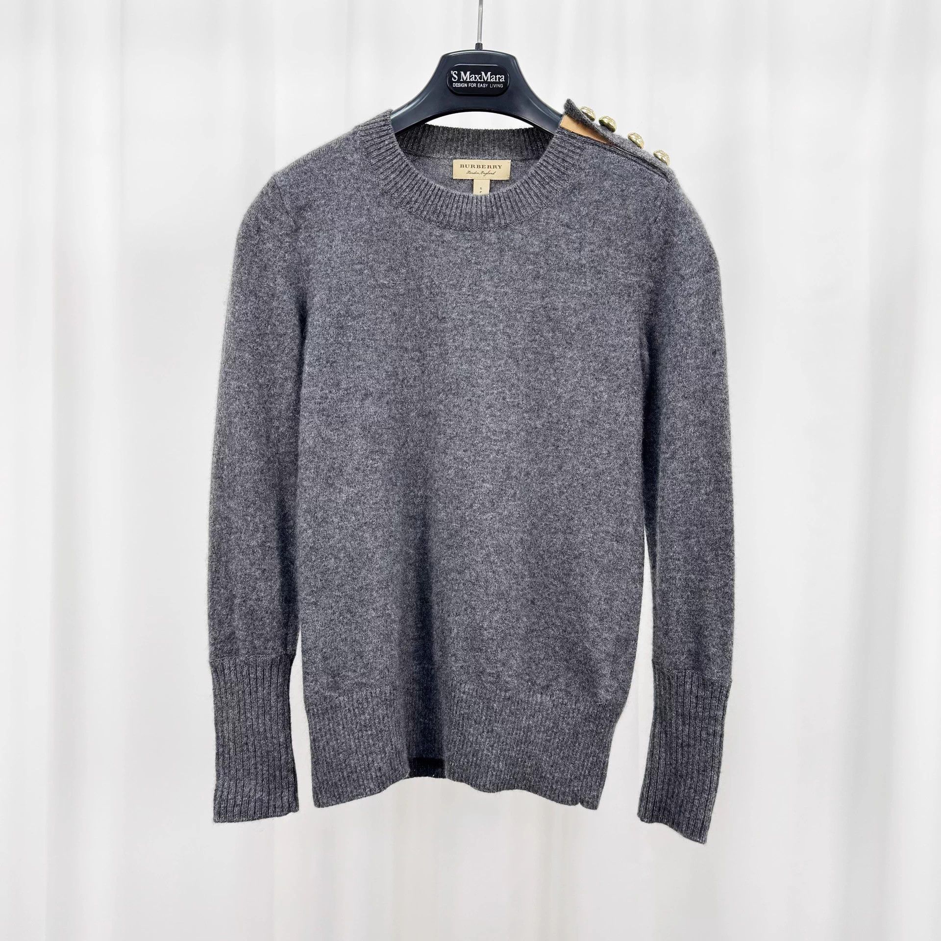 Burberry Burberry Check Gold Button Cashmere Knit Sweater S 99New Size S / US 4 / IT 40 - 1 Thumbnail