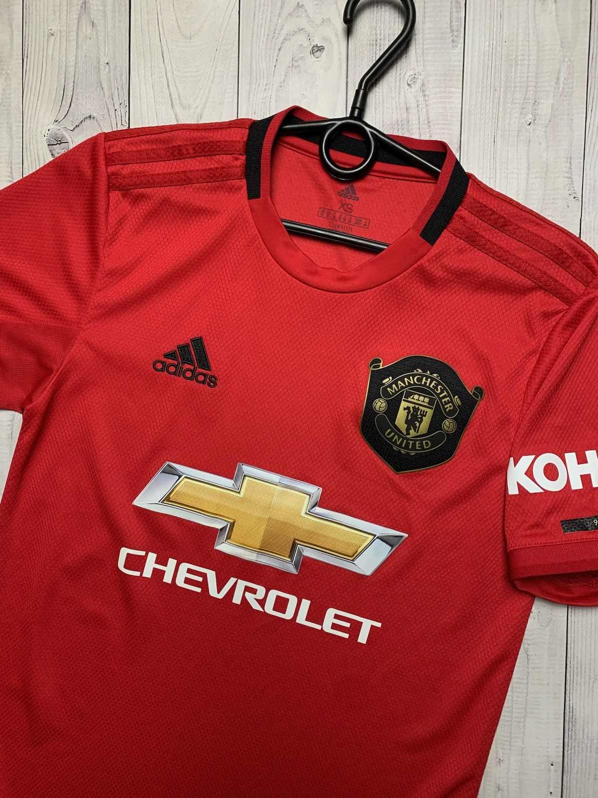 Adidas × Vintage Vintage adidas Manchester United soccer jersey size Xs Size US XS / EU 42 / 0 - 2 Thumbnail