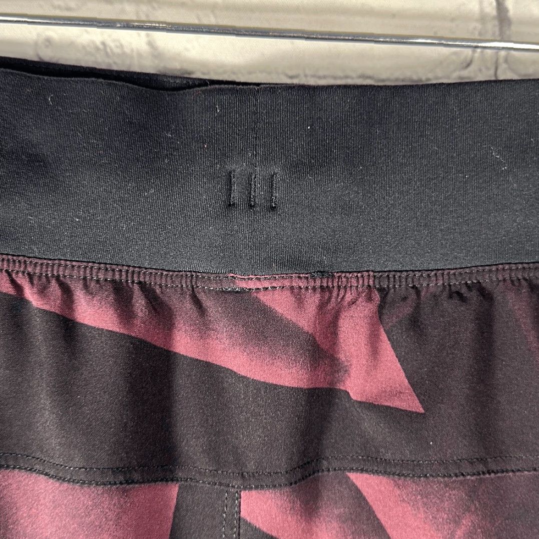 Lululemon Lululemon THE Linerless Shorts Medium Black Gym Shorts Pockets drawstring Mens M Black Athletic Size US 31 - 4 Thumbnail