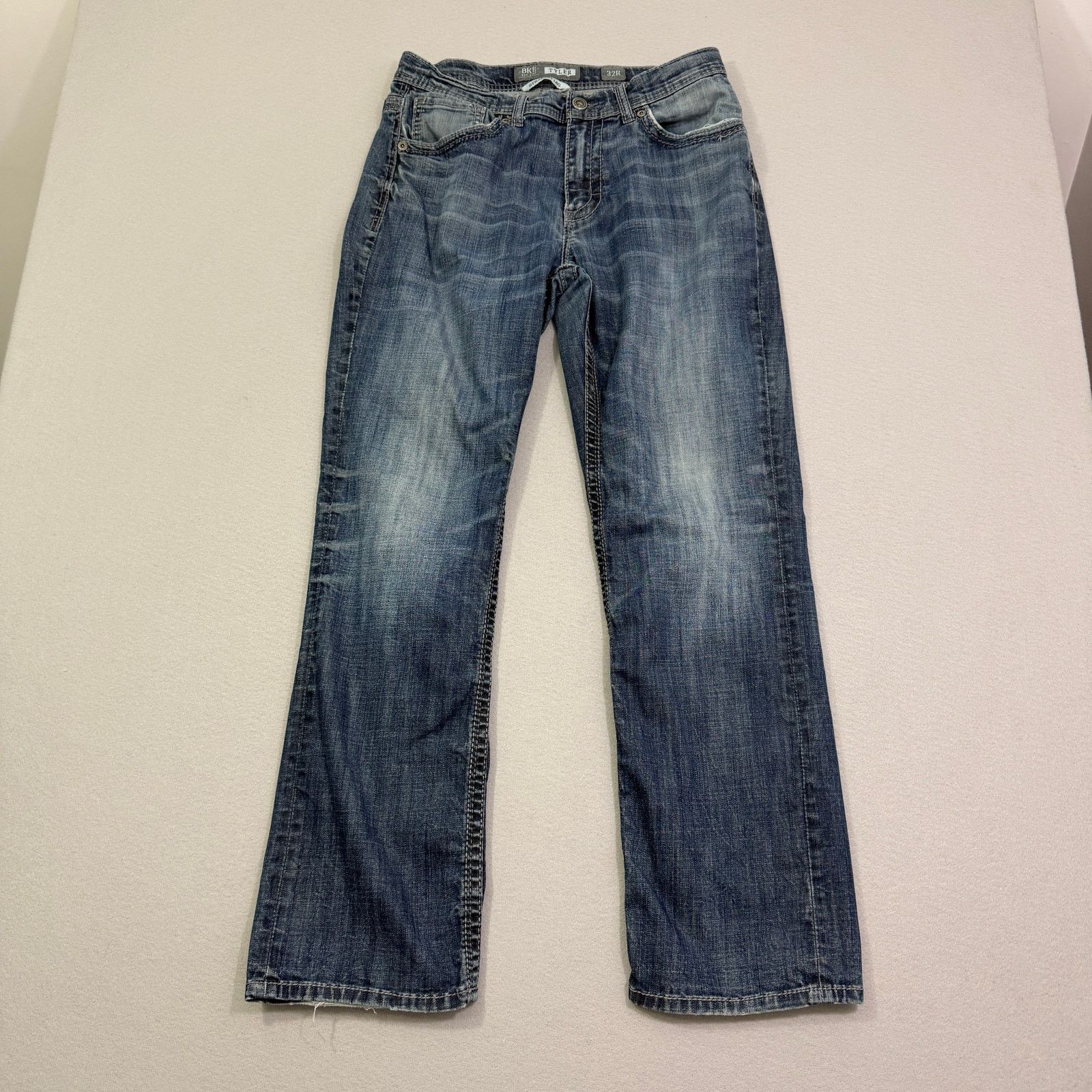 BKE BKE Tyler Straight Jeans Men's 32R (Fits 32x30) Blue Faded Size US 32 / EU 48 - 1 Thumbnail
