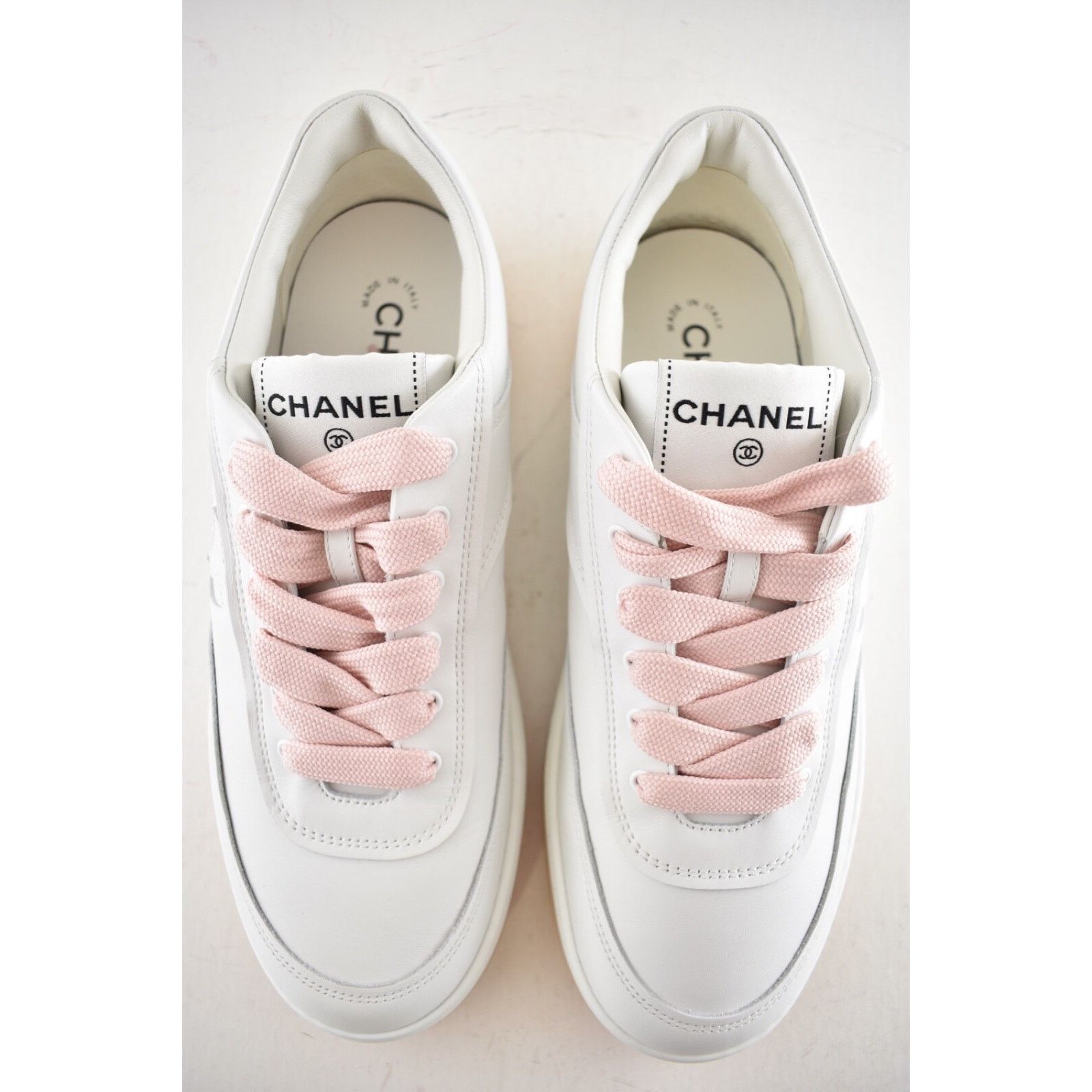 Chanel Chanel 24P Leather CC Logo Flat Lace Up Runner Sneaker 42 Size US 12 / IT 42 - 10 Thumbnail
