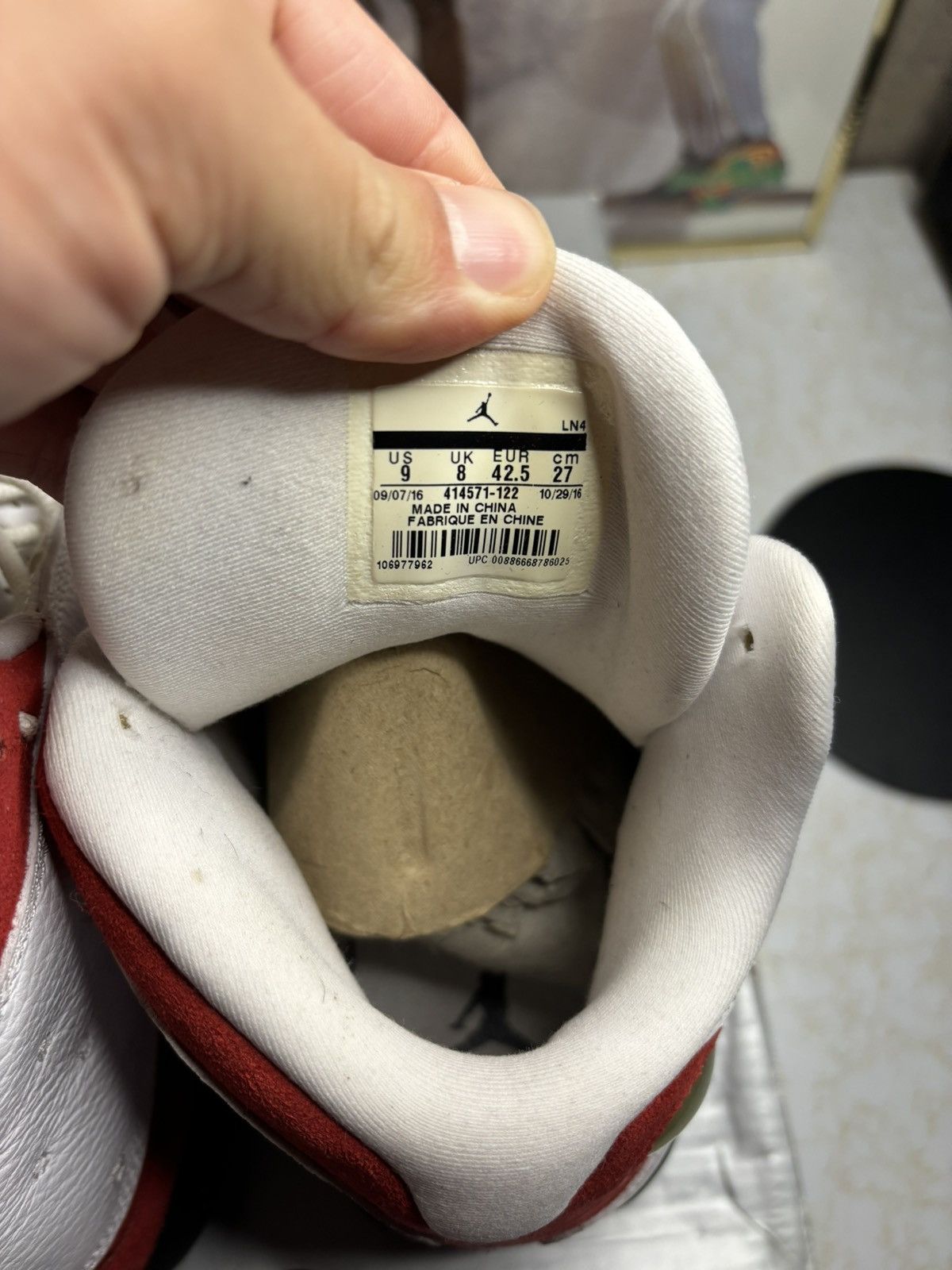 Jordan Brand Air Jordan 13 Retro 2017 Bred 2017 Size US 9 / EU 42 - 6 Thumbnail