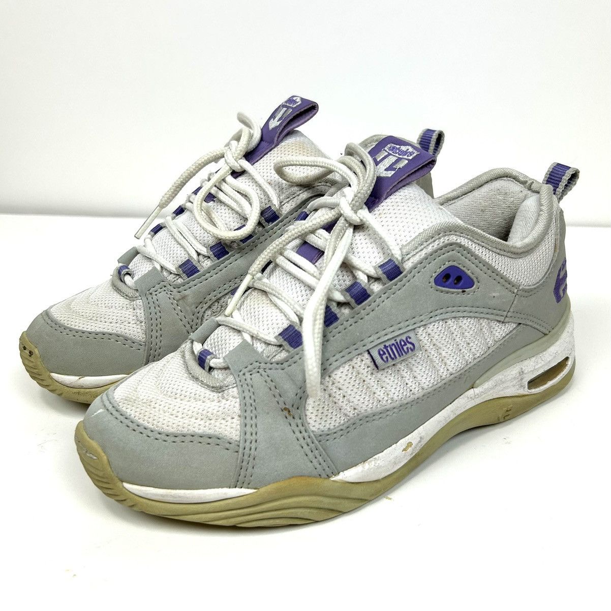 Etnies Skate Shoes 90s Vintage Y2K Etnies Cyprus Chunky Skate Shoes