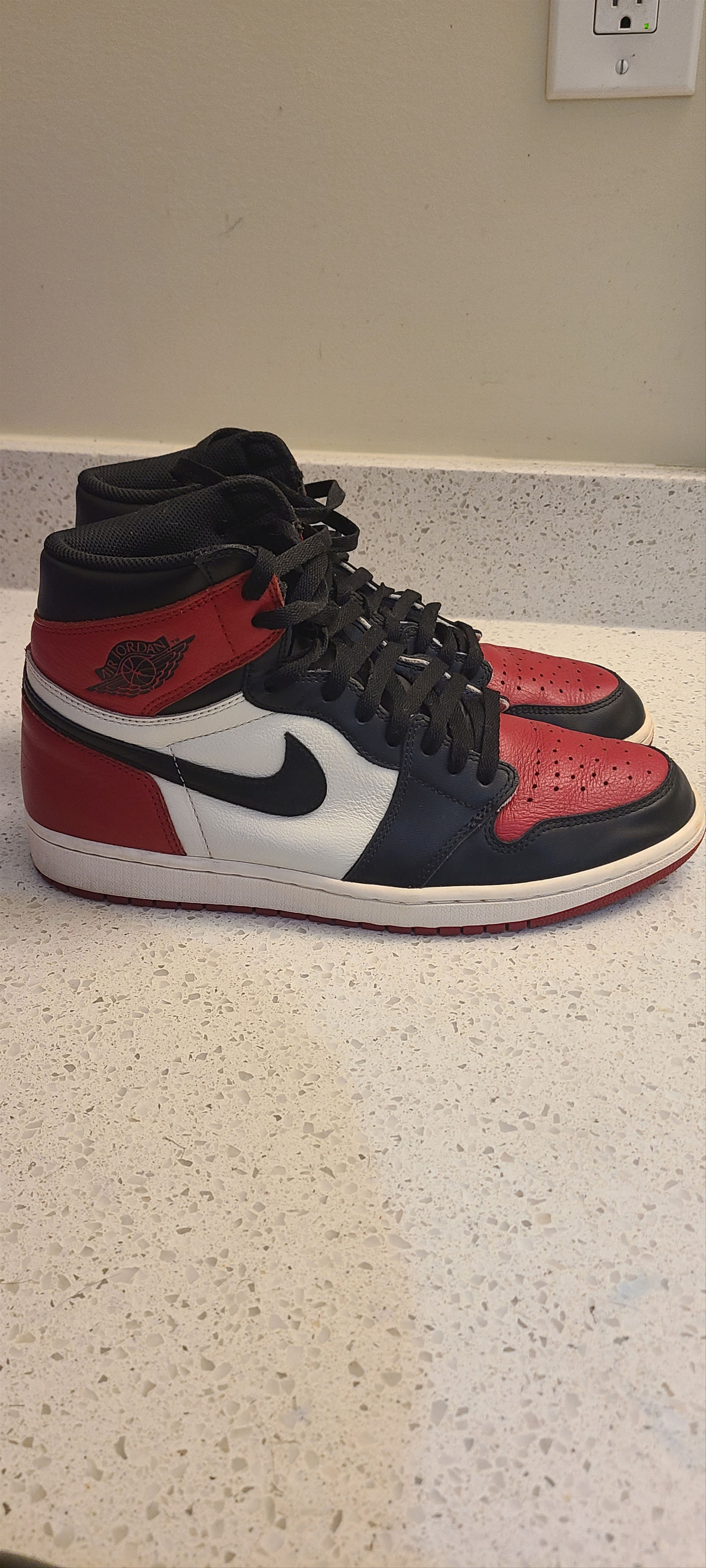 Jordan Brand Jordan 1 Bred Toe Size US 11 / EU 44 - 4 Thumbnail